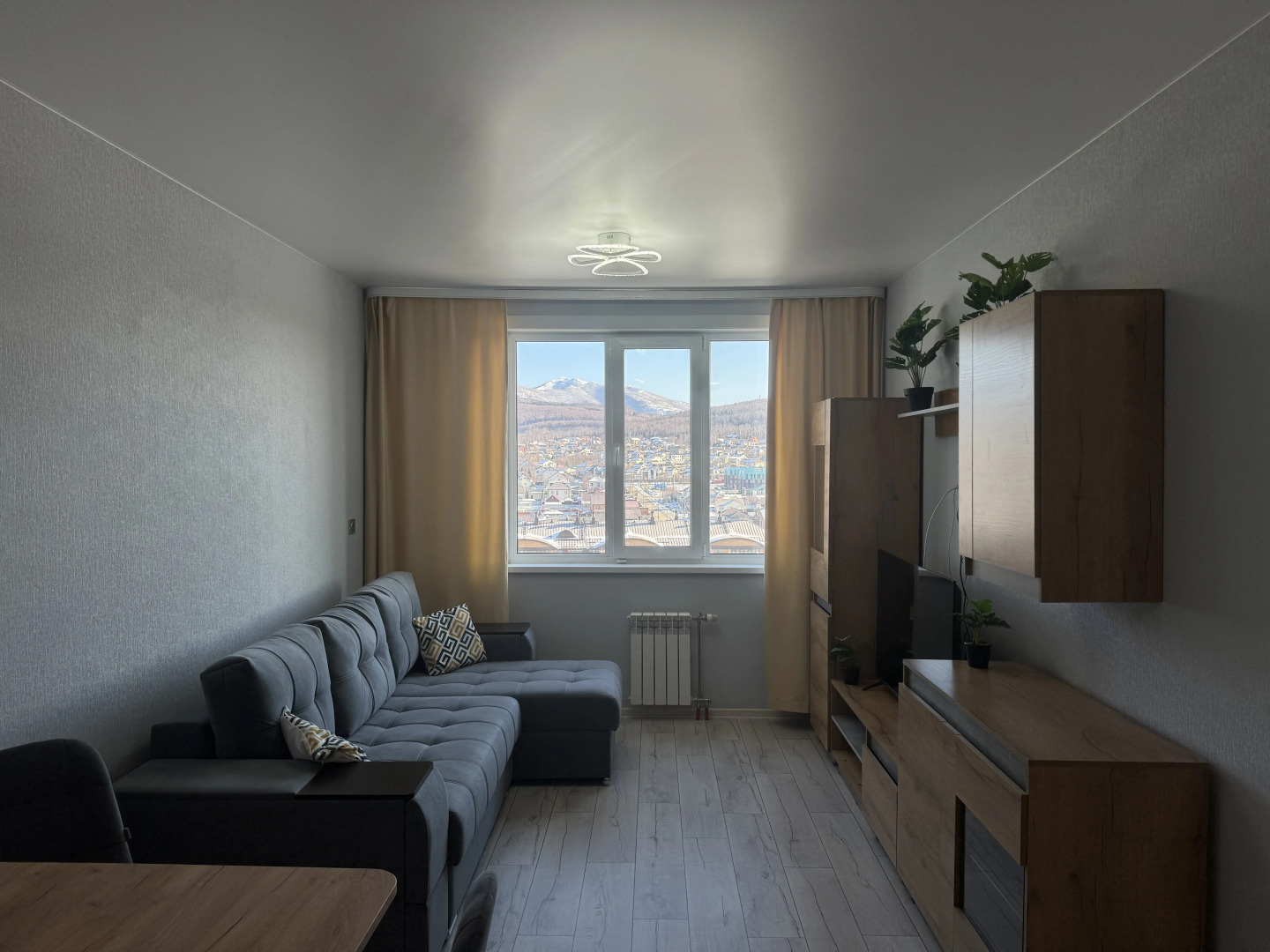 Квартира 2-к Квартира у Сити-Мола, на 12 этаже с видом на Восход