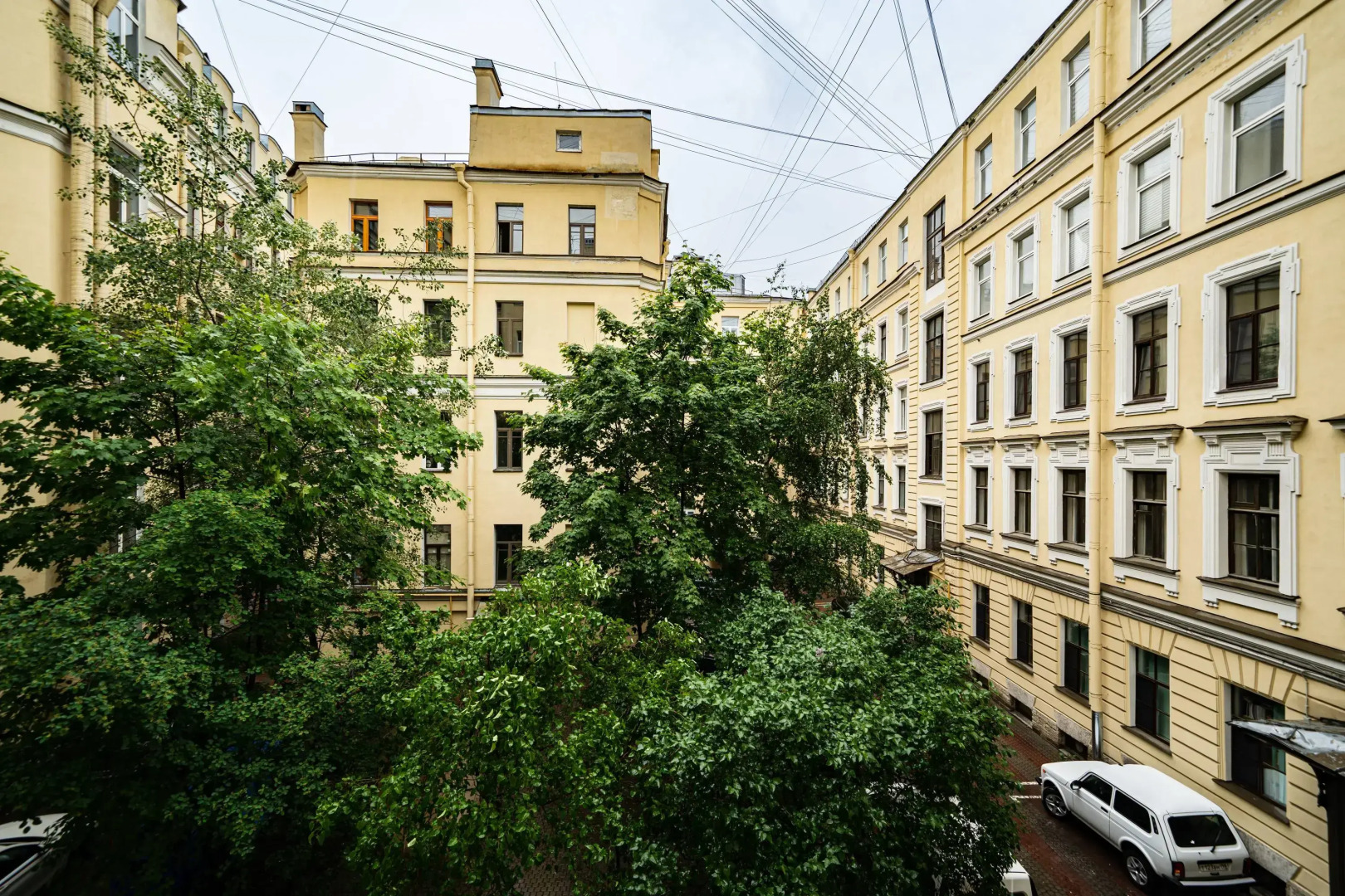 Апартаменты Делюкс на Мойке 40