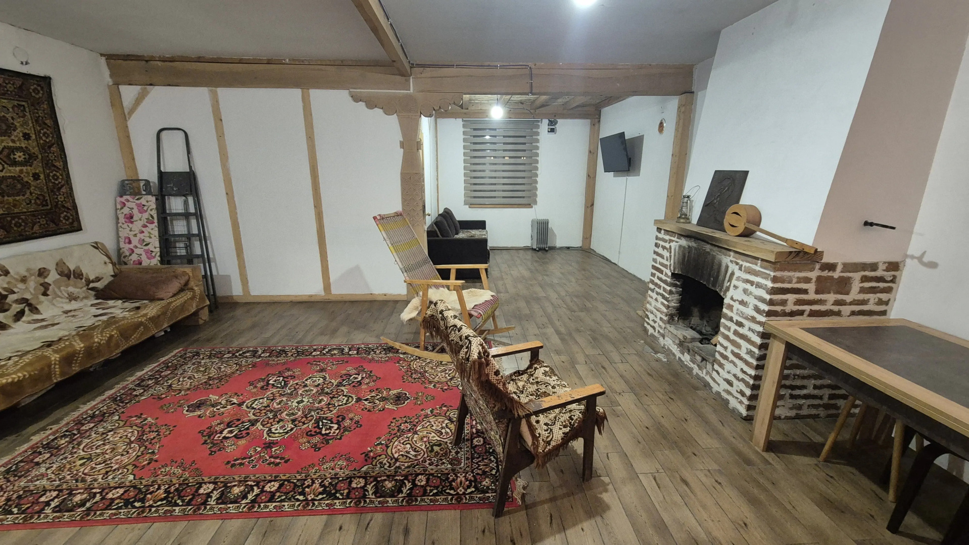 Частный дом с камином в горах