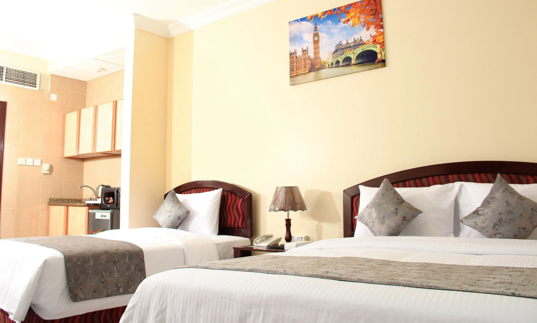 Отель Albarakah Sharjah