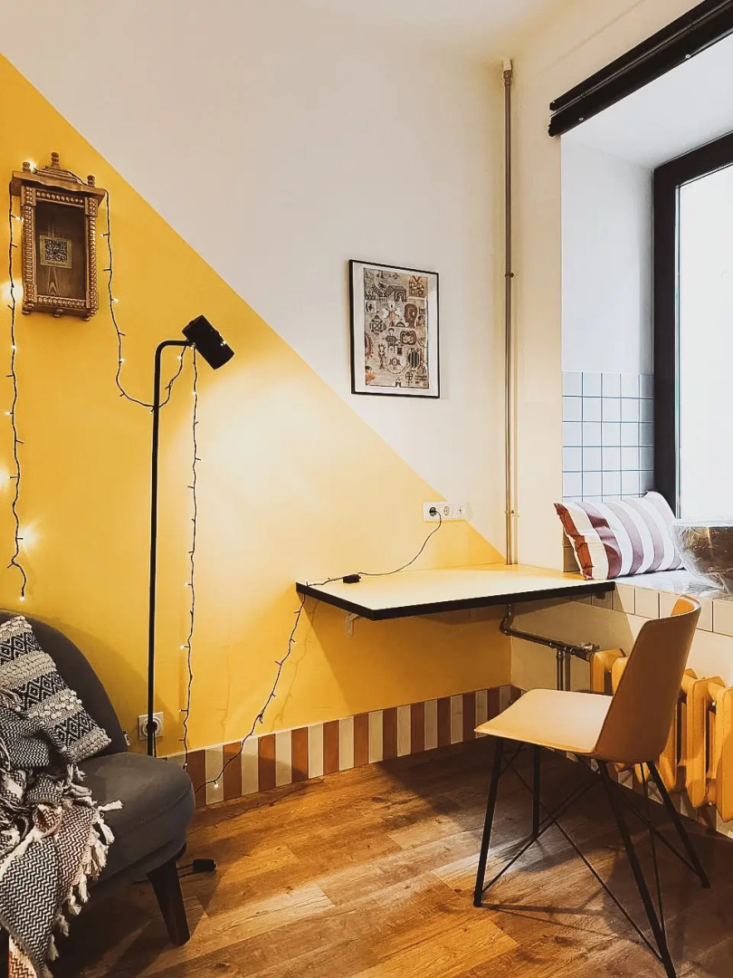 Квартира в тихом дворе с раздельными комнатами и с сауной на Невском