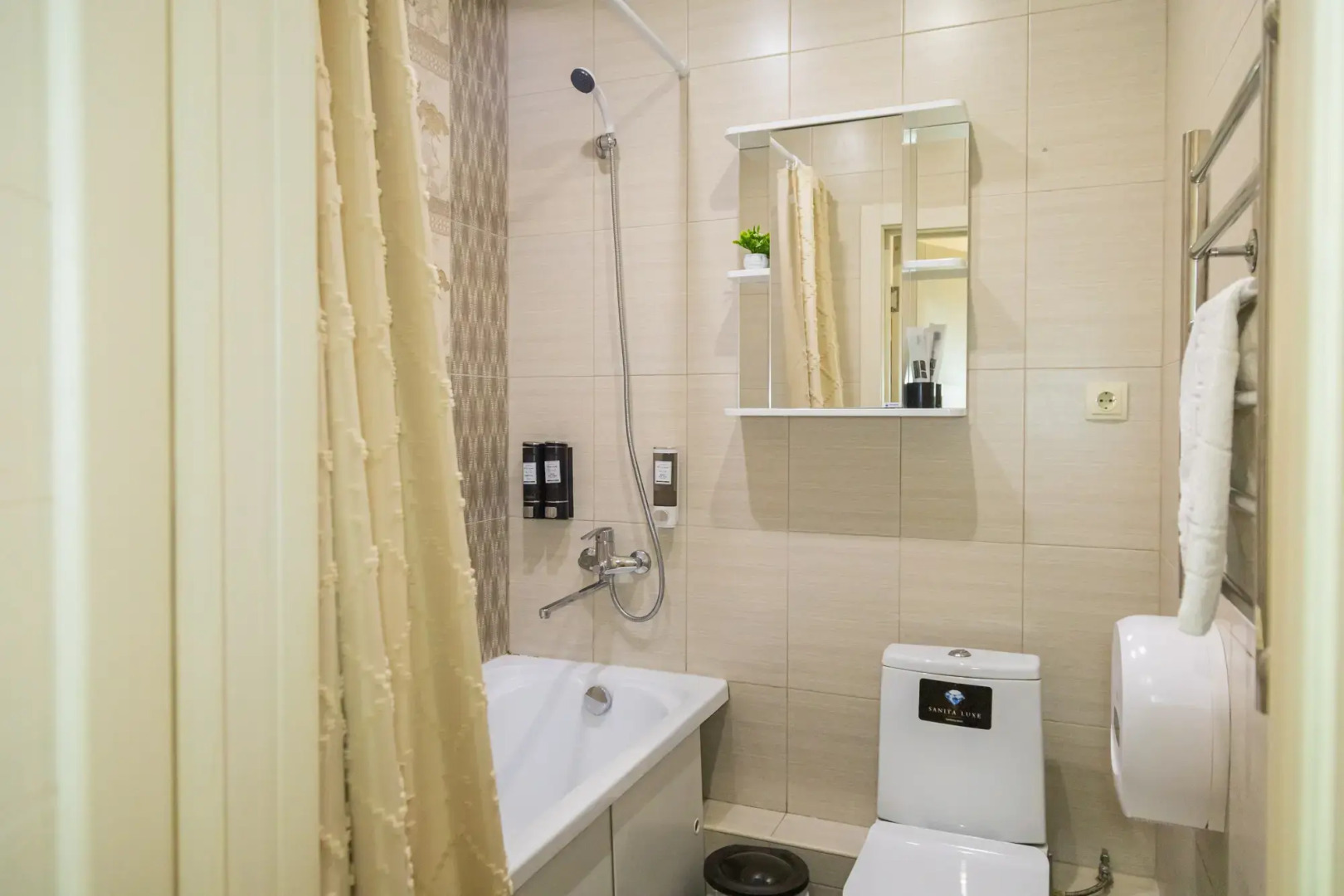 Квартира Комфортная и уютная студия Оливия