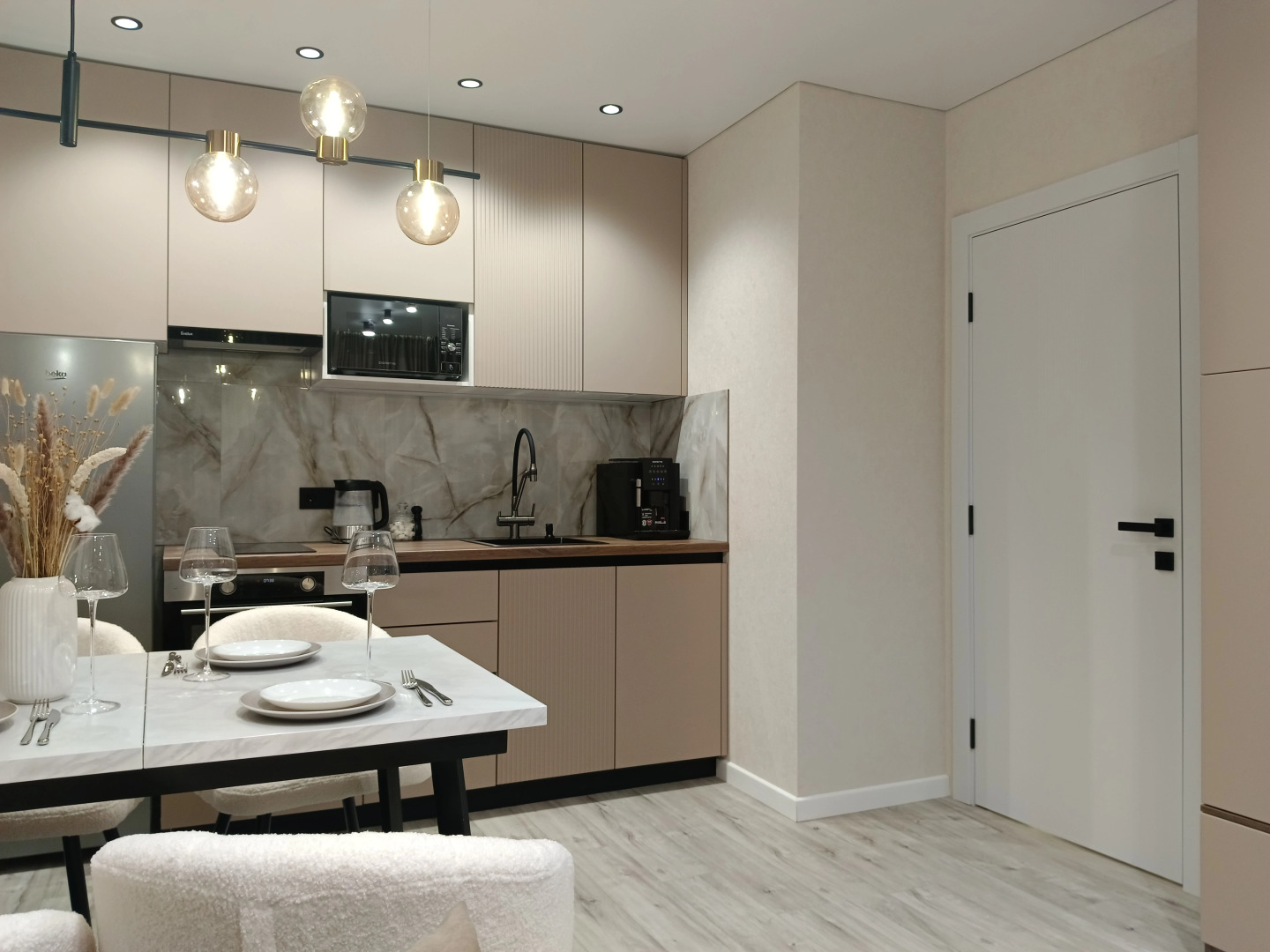 Апартаменты двухкомнатные КЛАССА ЛЮКС в центре Ижевска