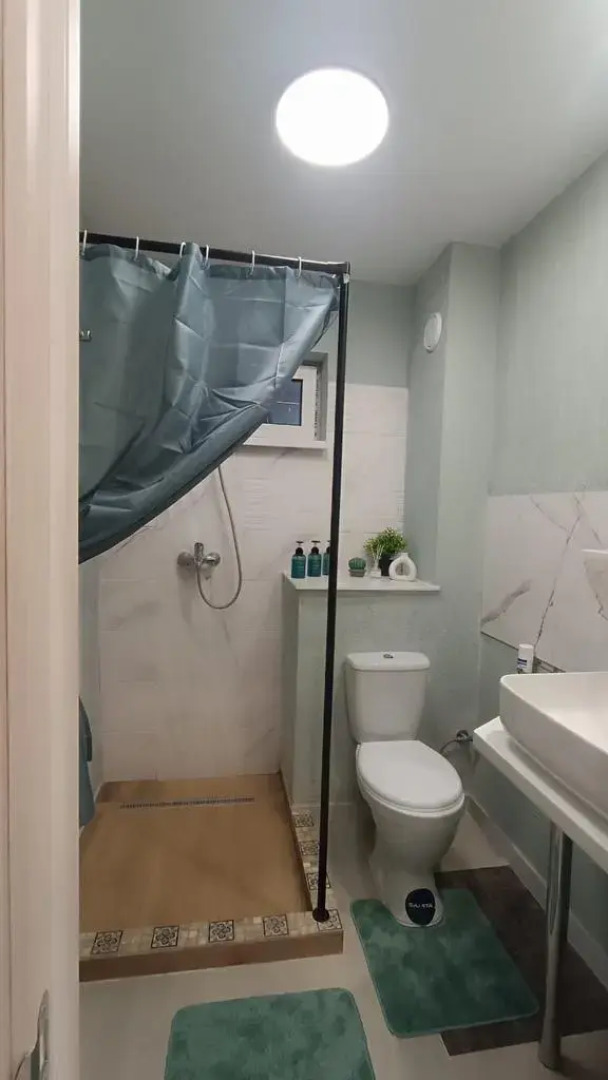 Частный дом на улице Возрождения 120