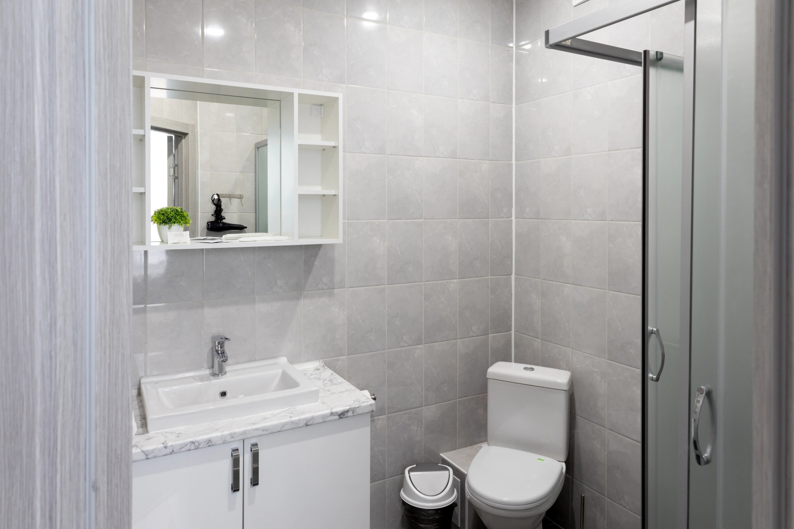 Отель Green Hall