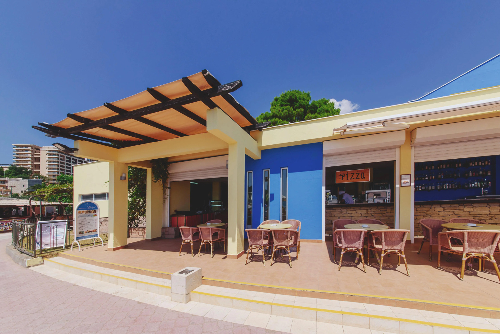 Отель Montenegro Beach Resort