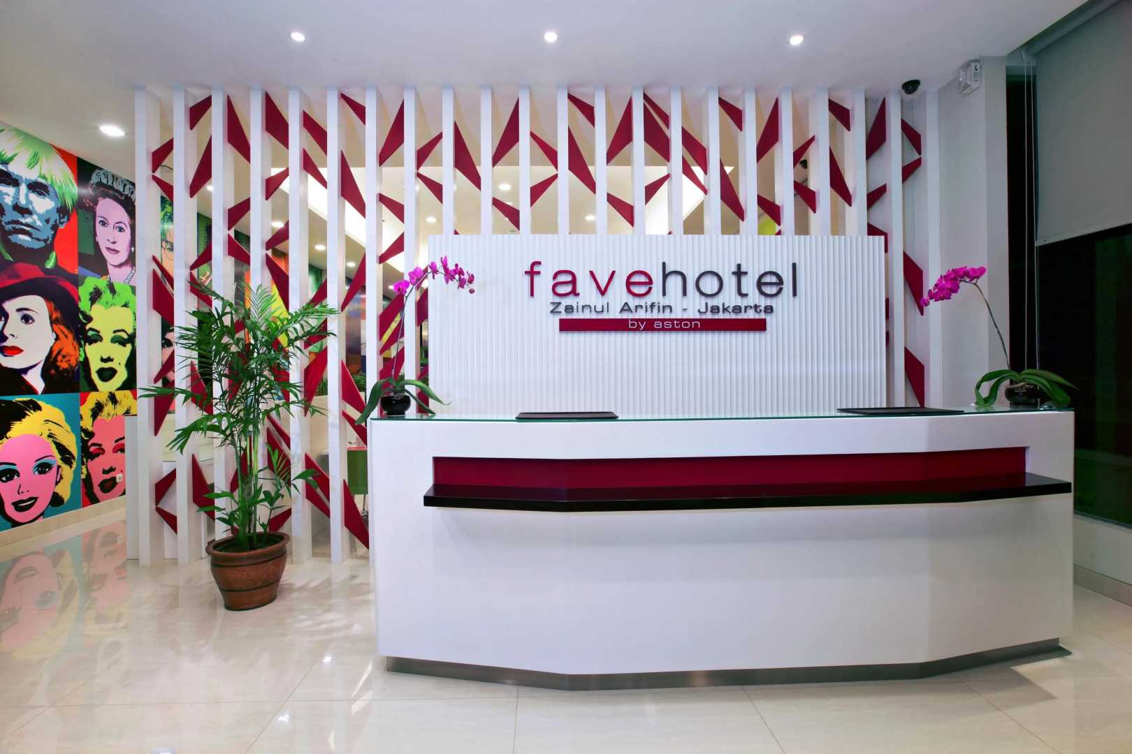 Отель Favehotel Zainul Arifin