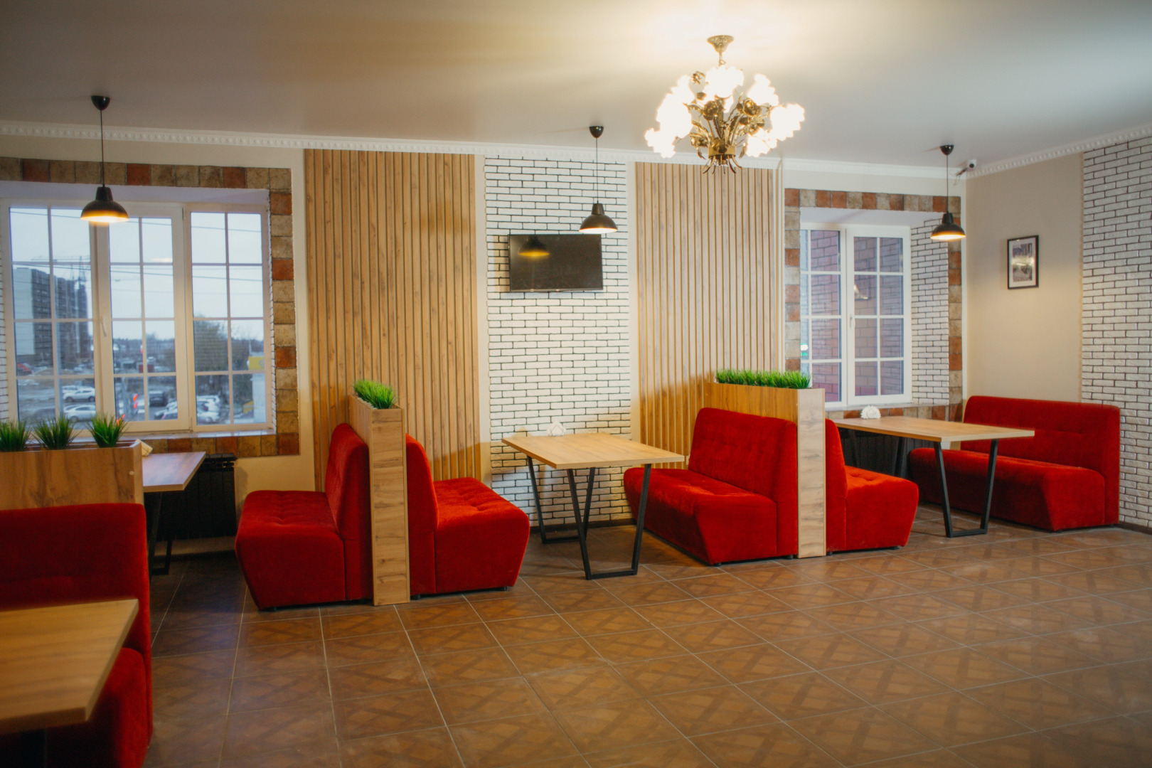 Отель Корона