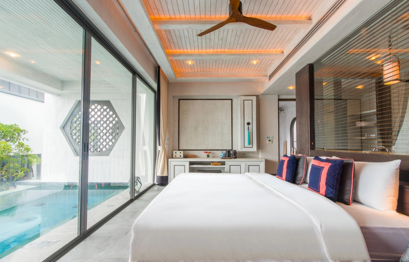Отель Baba Beach Club Natai