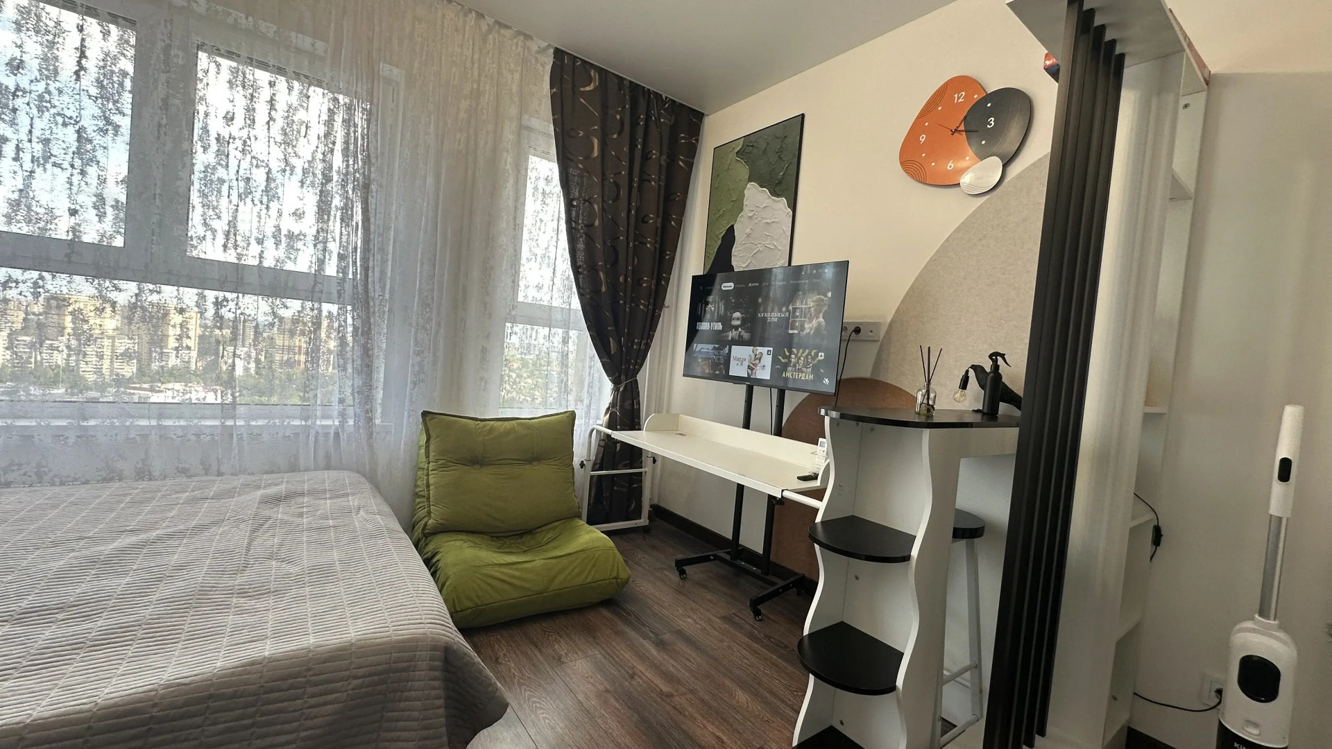 Апартаменты Истоман Two Клубничное Поле