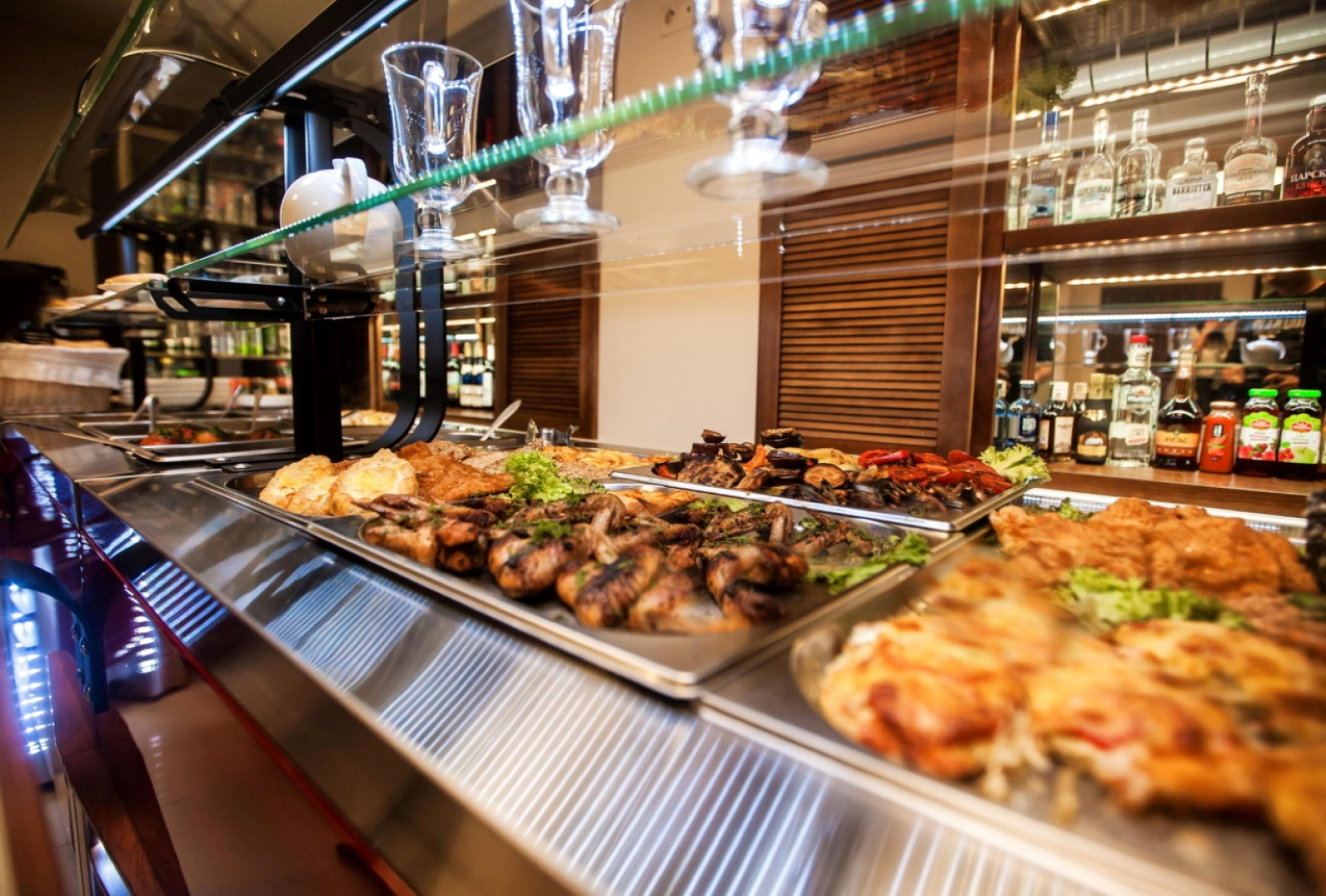 Отель Милот