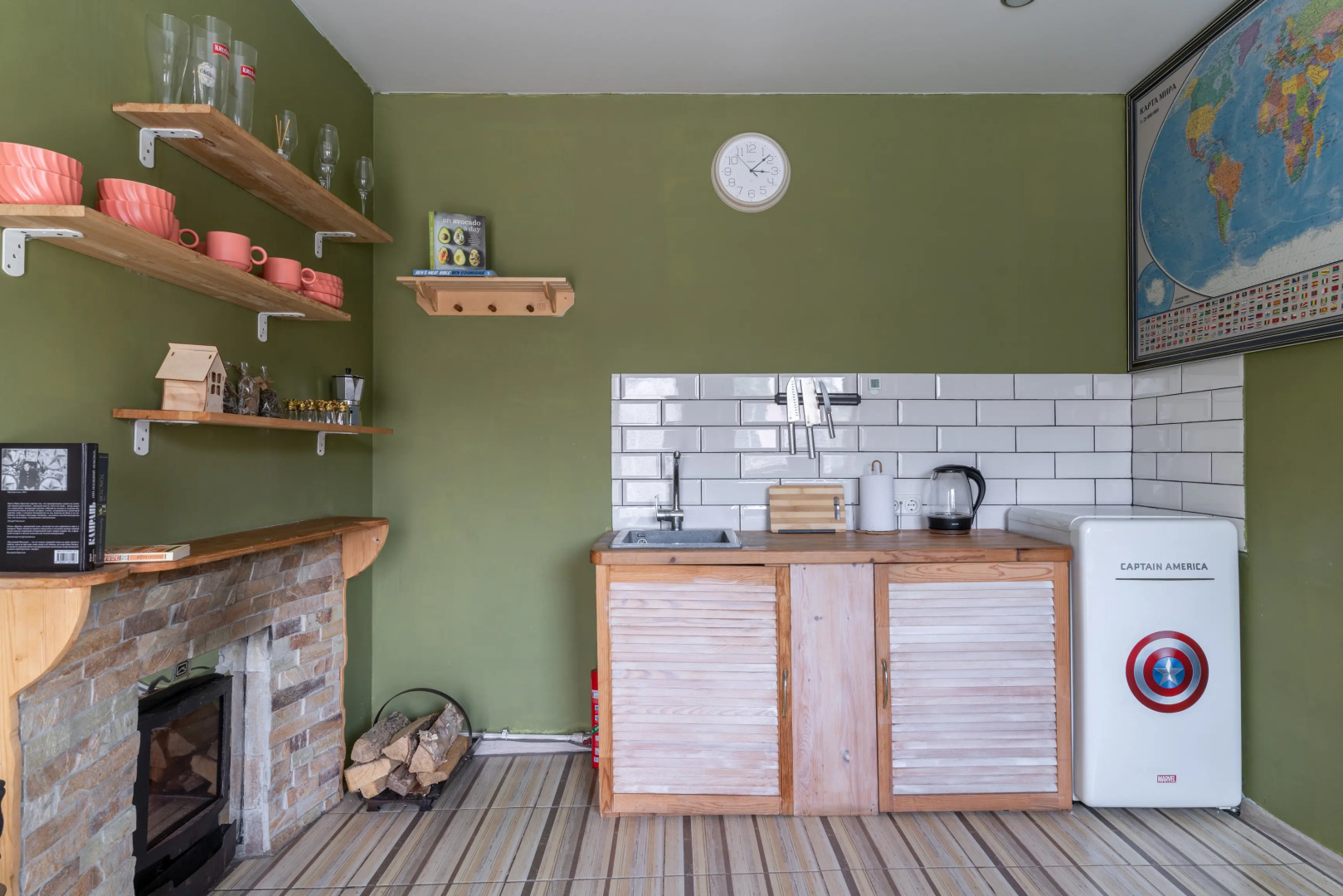 Частный дом Шикарный Новый Домик с Сауной Камином и Беседкой у Фетисов Арены!