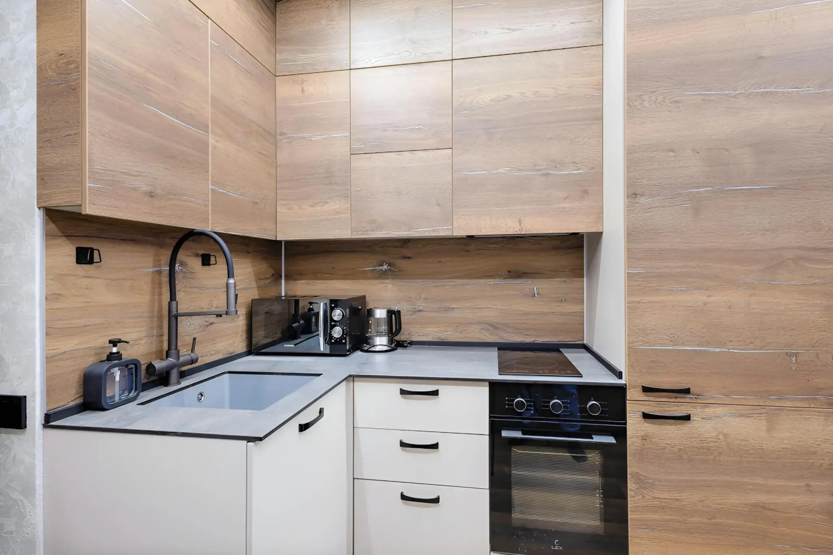 Апартаменты Двухкомнатные на Гаражной 6