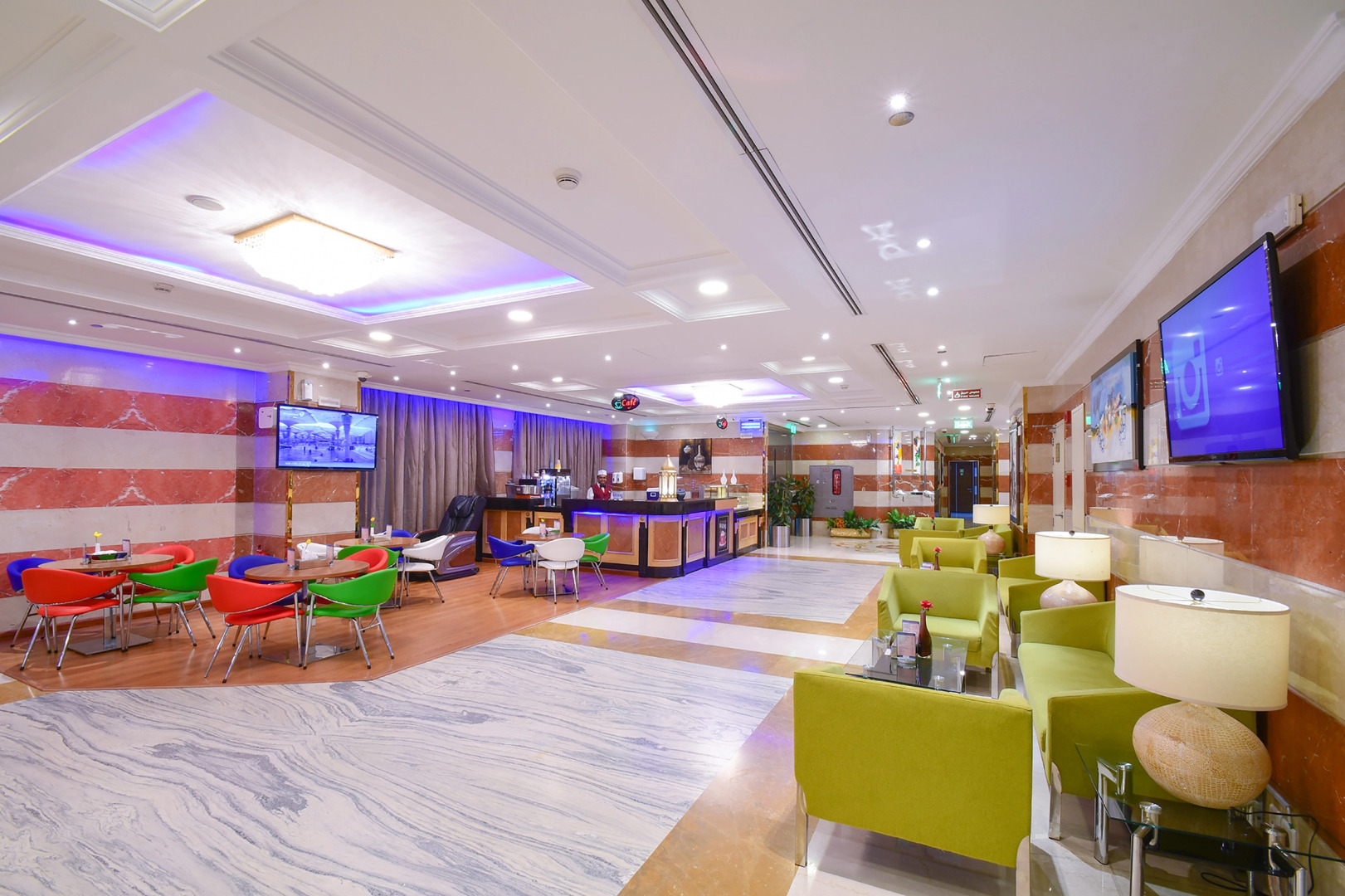 Отель Golden Tulip Al Ansar