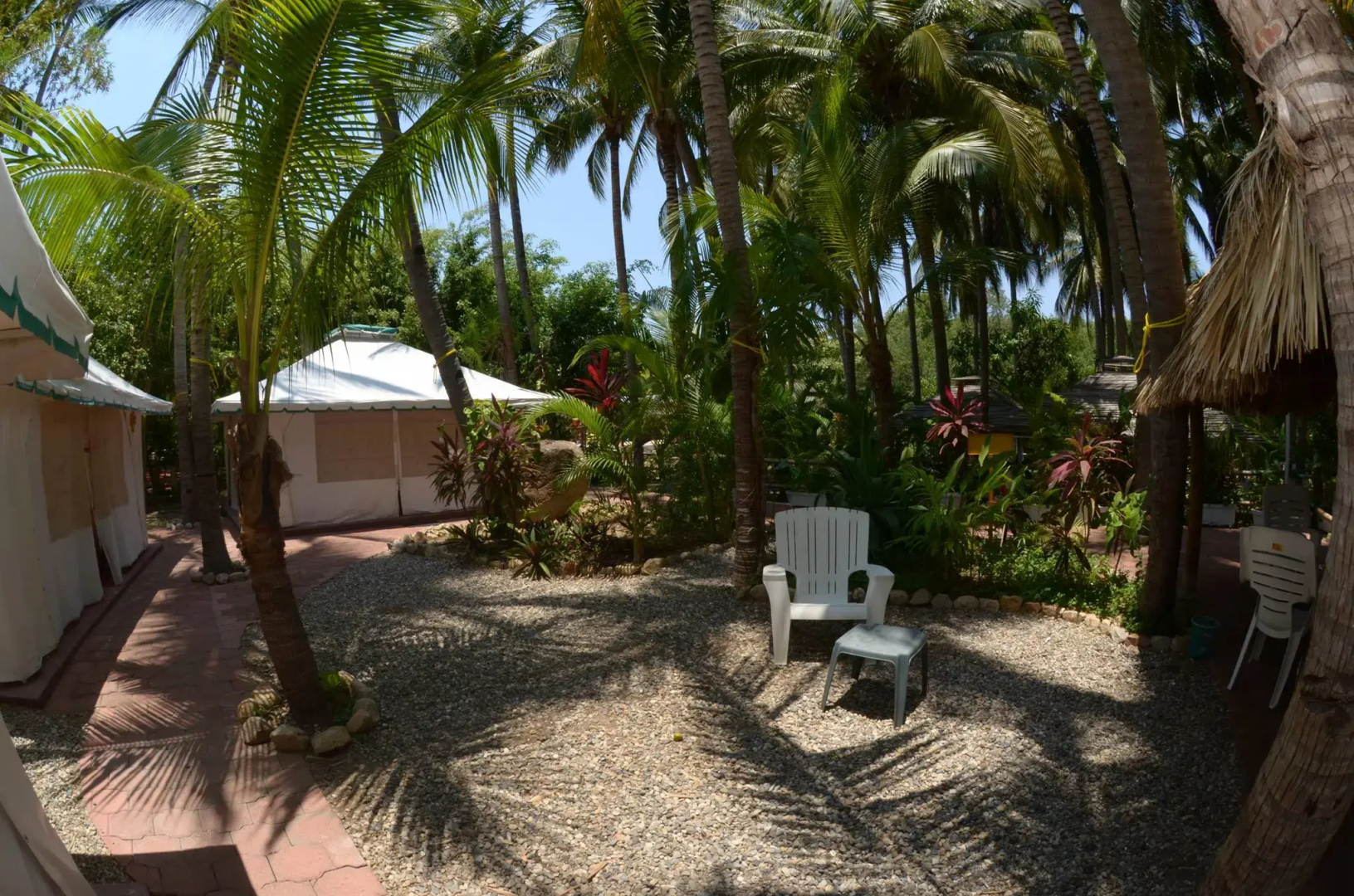 Отель Cormoranes by Rotamundos