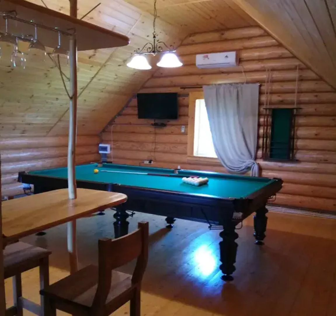 Частный дом коттедж с пятью комфортабельными спальнями