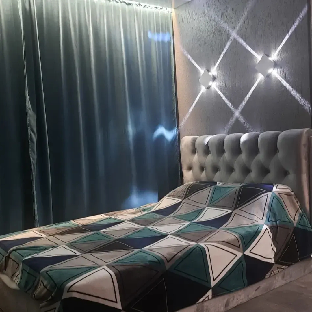 Квартира на Татьяны Николаевой 10