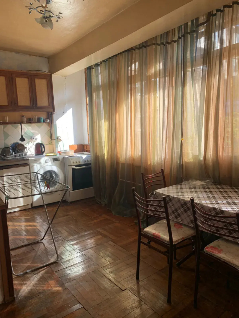 Квартира Двухкомнатная в центре г. Сухум