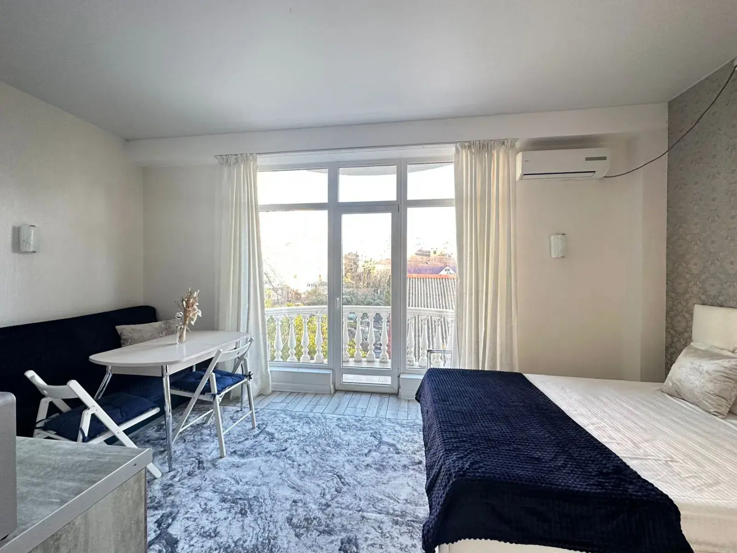 Море квартир с видом на парк Южные культуры