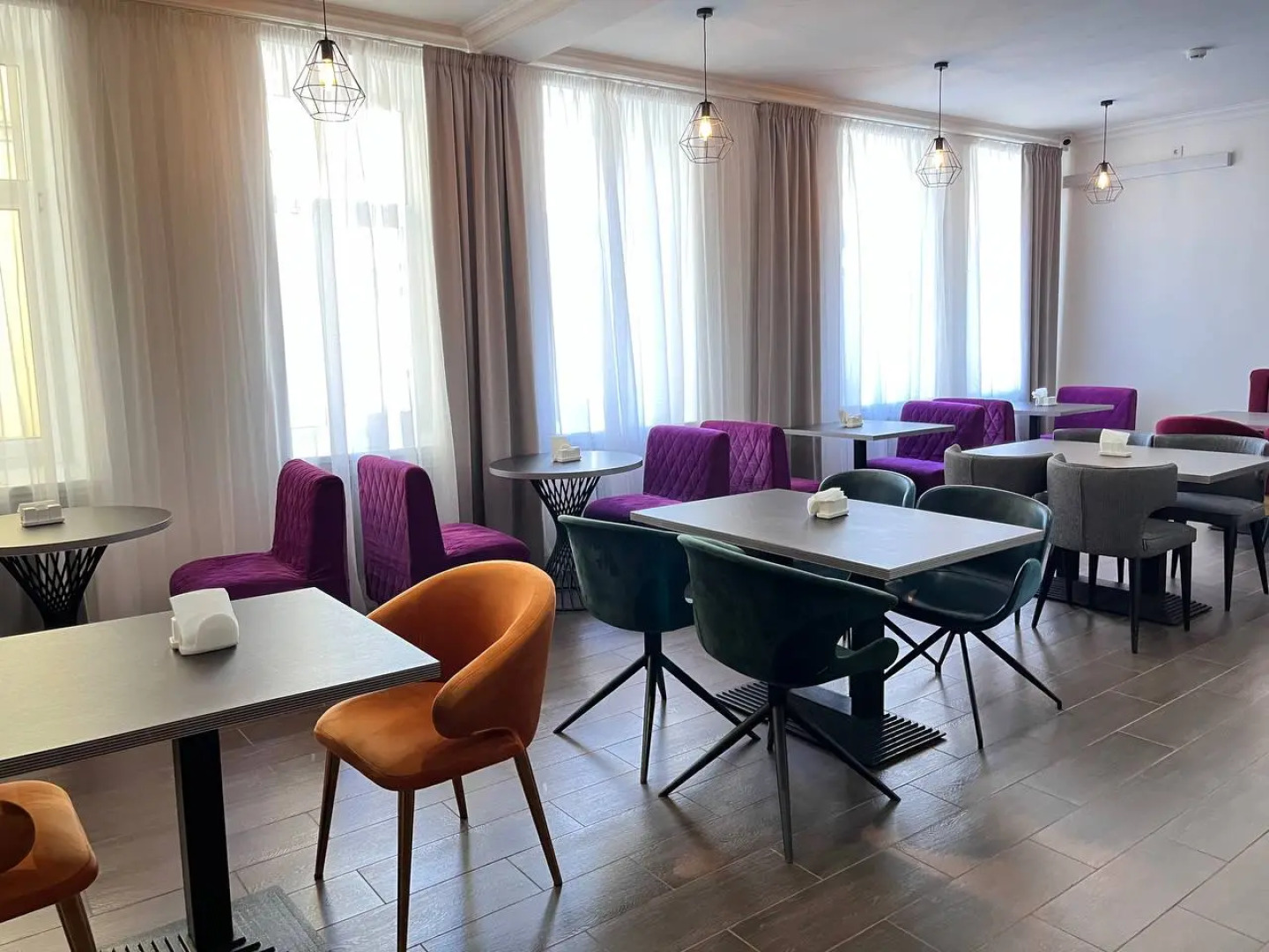 Мини-отель СуперХостел на Невском 130