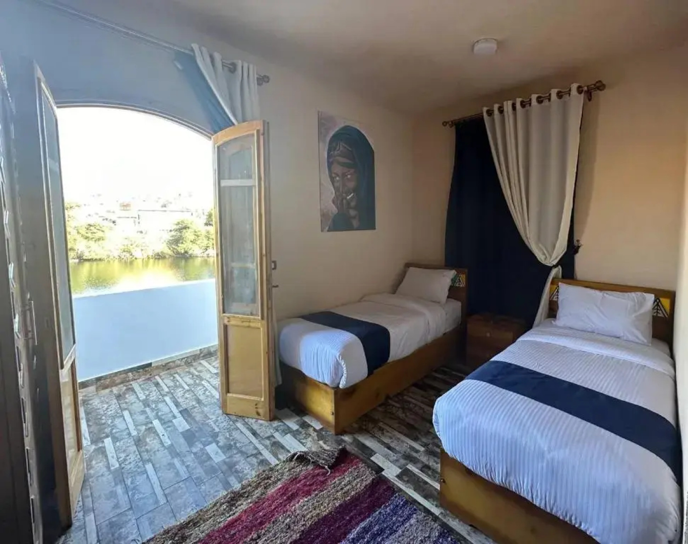 Курортный отель Amwaj Oyoun Resort & Casino