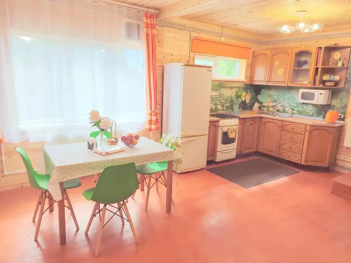 Гостевой Дом на Лермонтова 13 пос. Сосново