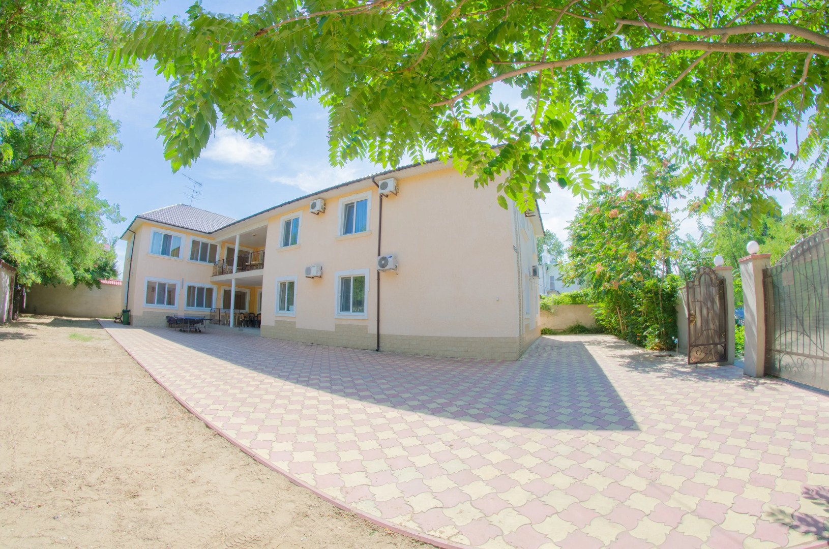 Гостевой Дом Приморская 11