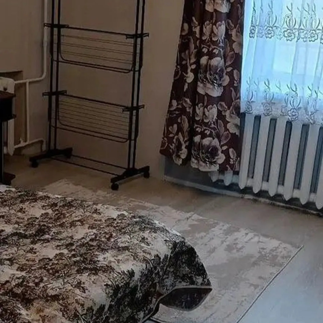 Квартира на Солунина 1