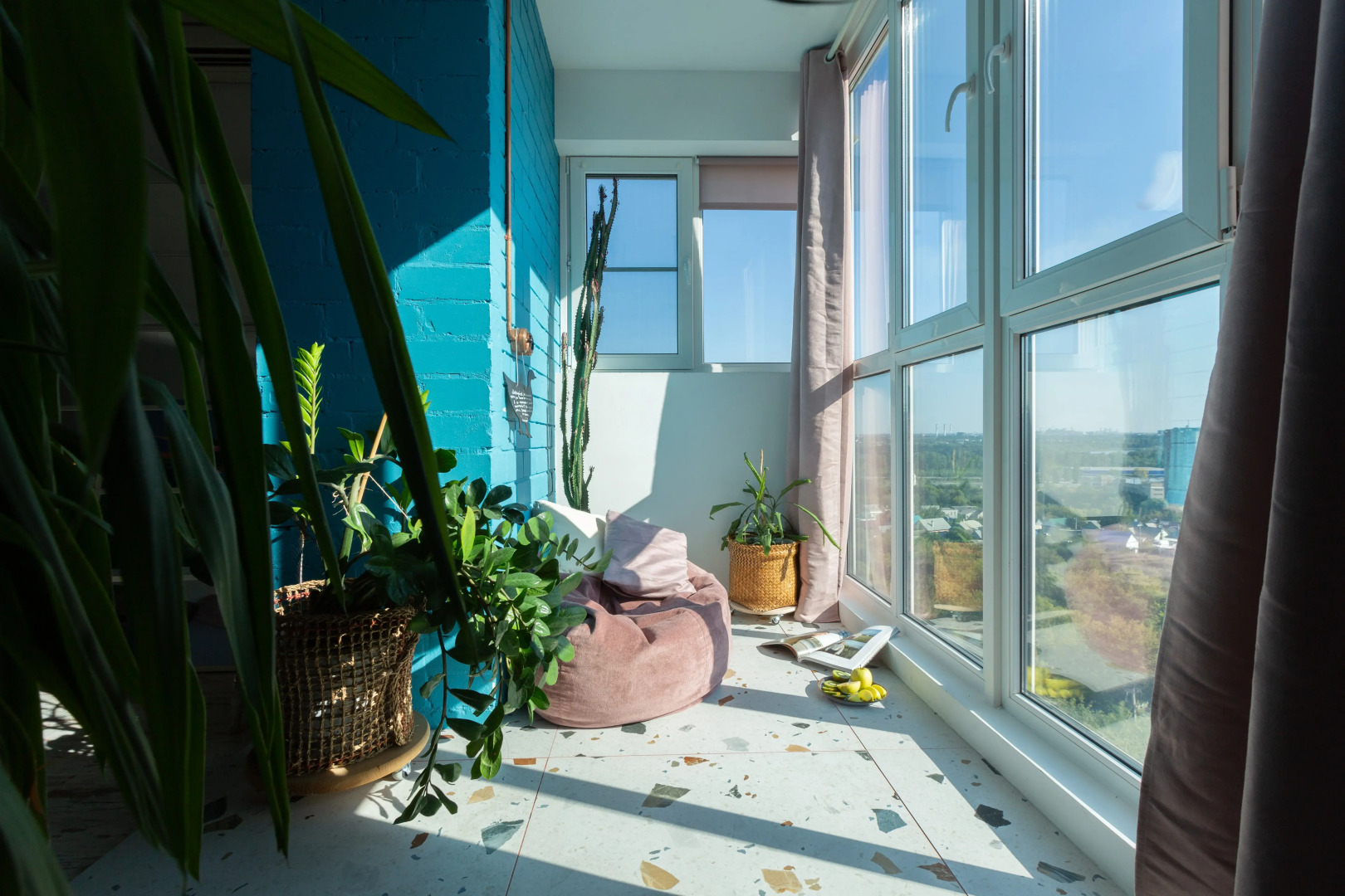 Апартаменты «Атмосфера» | Безумное Чаепитие — Сказка С Настоящим Комфортом