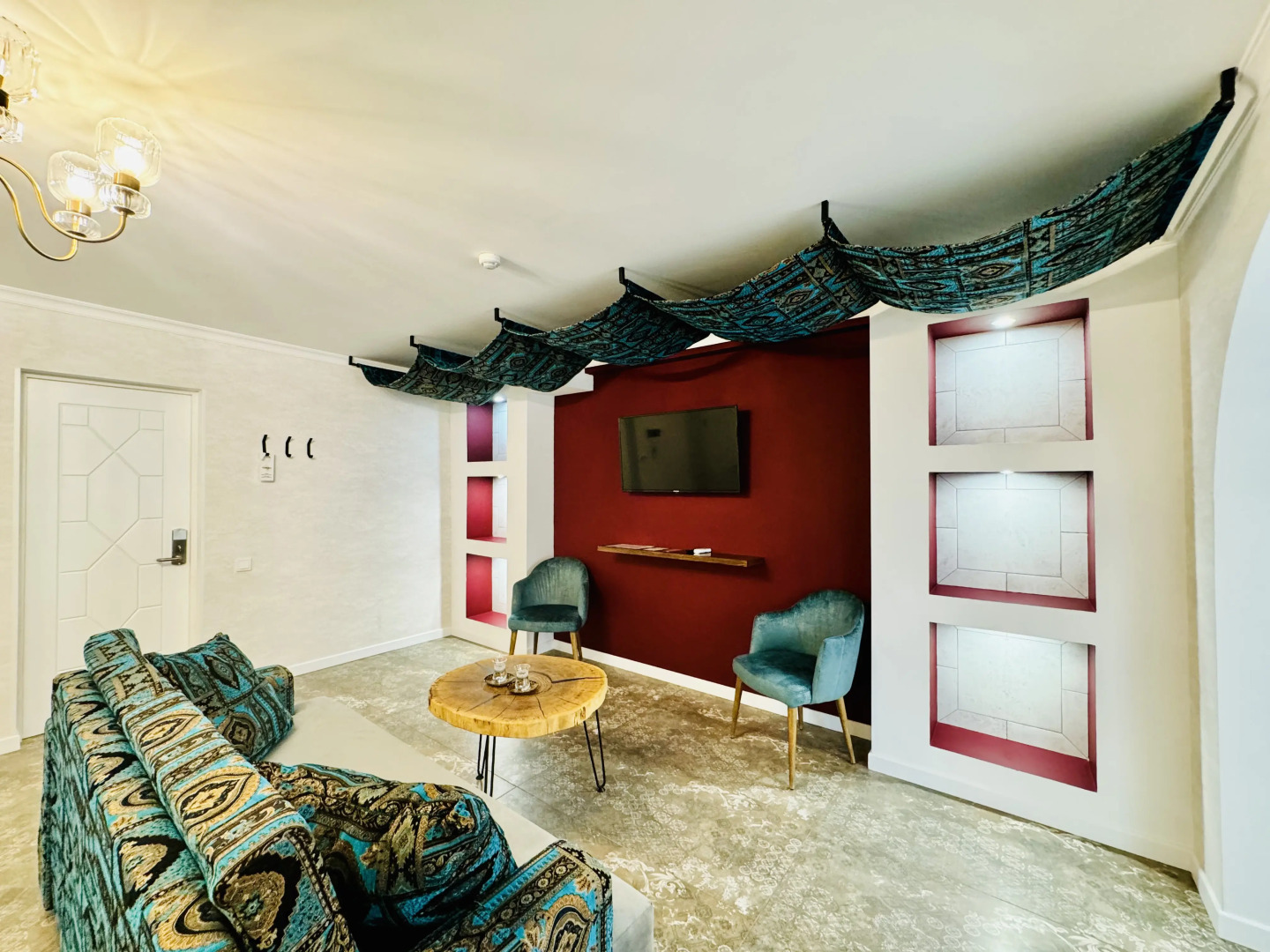 Отель История