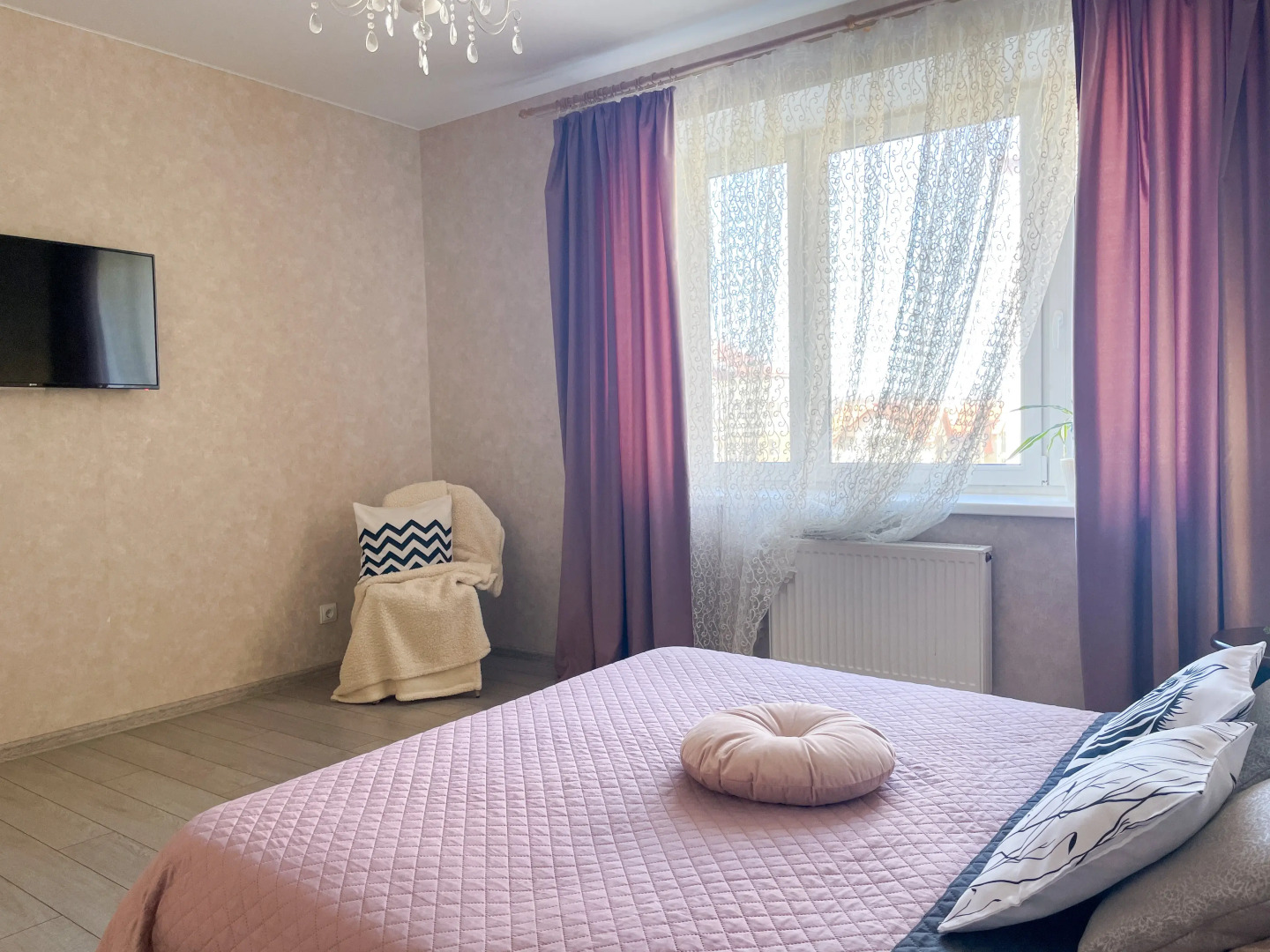 Апартаменты двухкомнатные Морская Familia