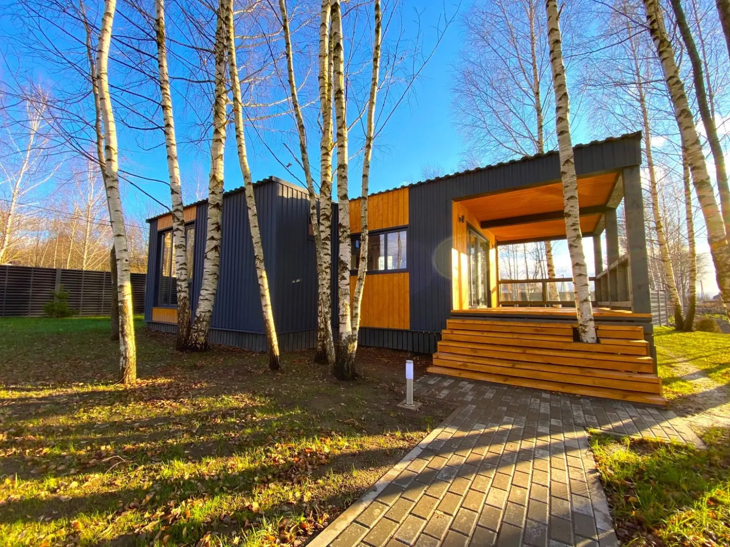 Гостевой дом Благодать у пруда 1