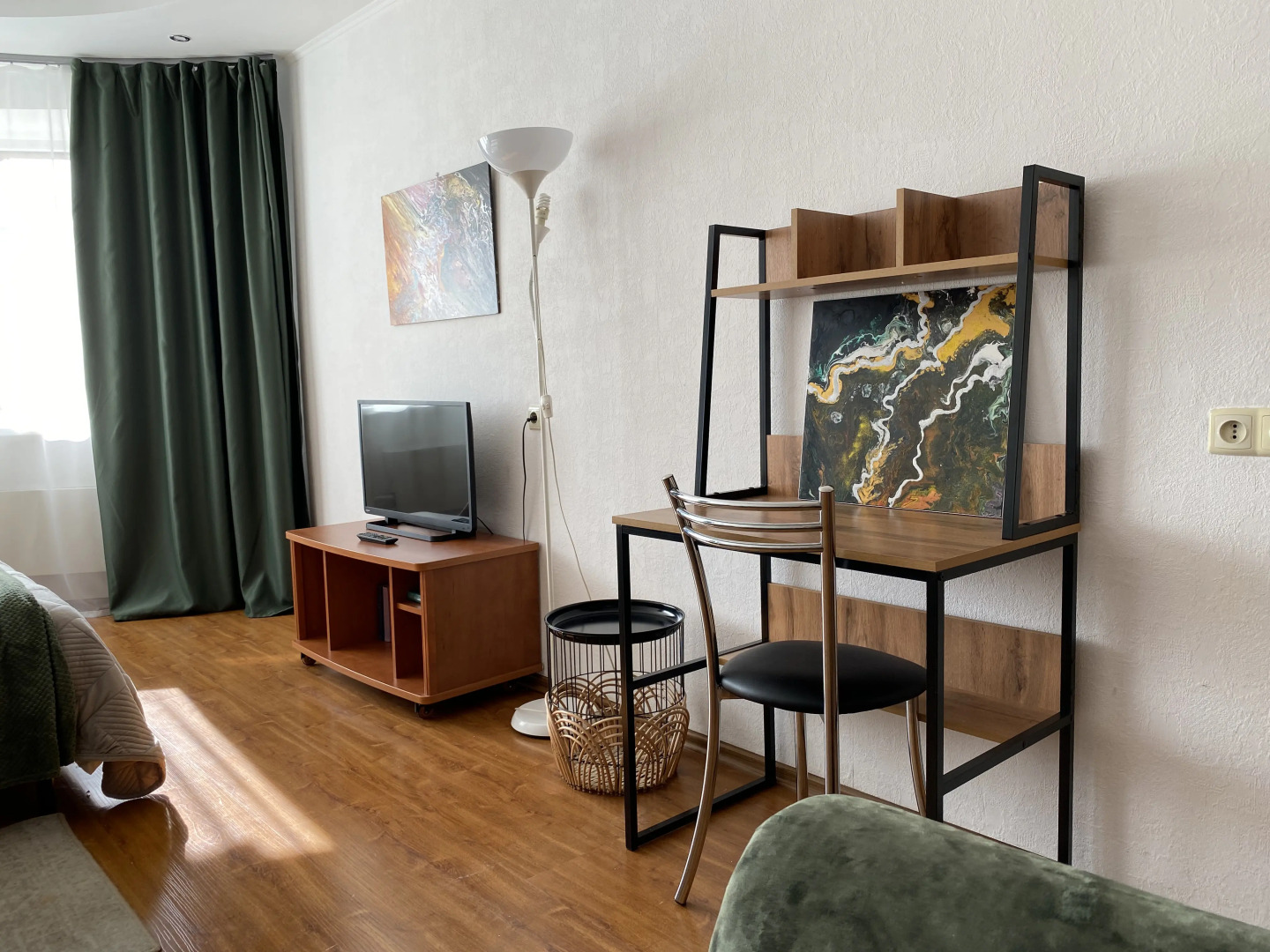 Апартаменты Папоротник на Профессиональной