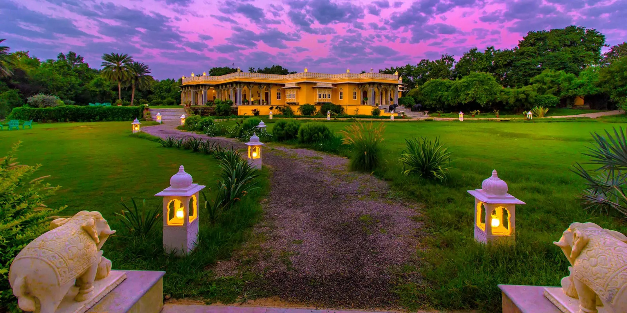 Отель Dev Shree Relais and Châteaux Luxury Deogarh
