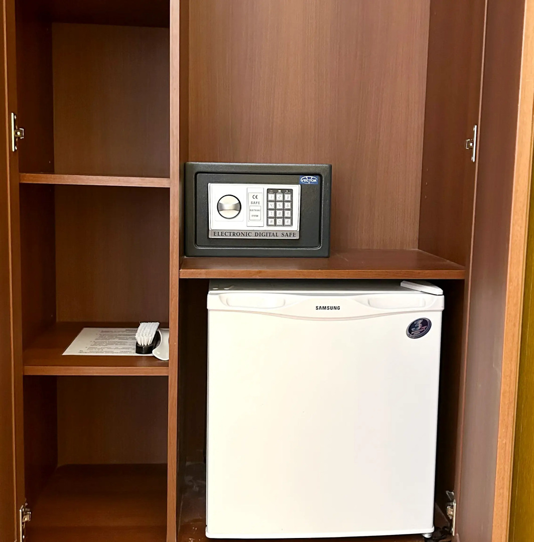 Меблированные комнаты Елизавета на ул.Островского 45