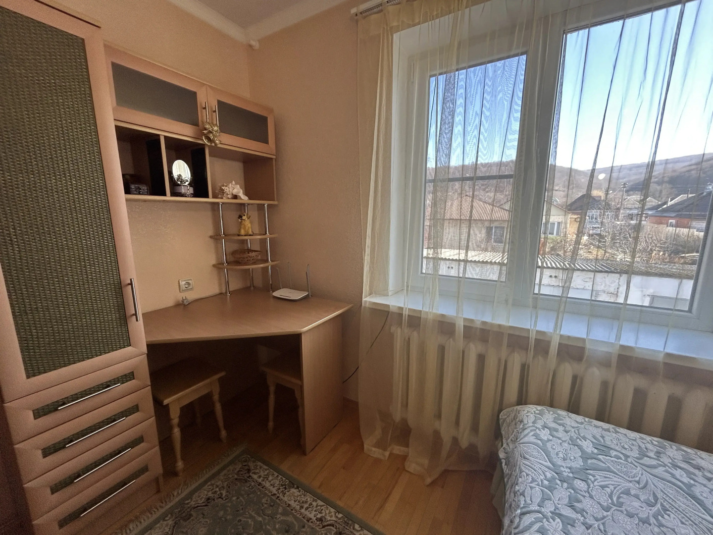 Квартира 2-х комнатная в центре посёлка Тульского