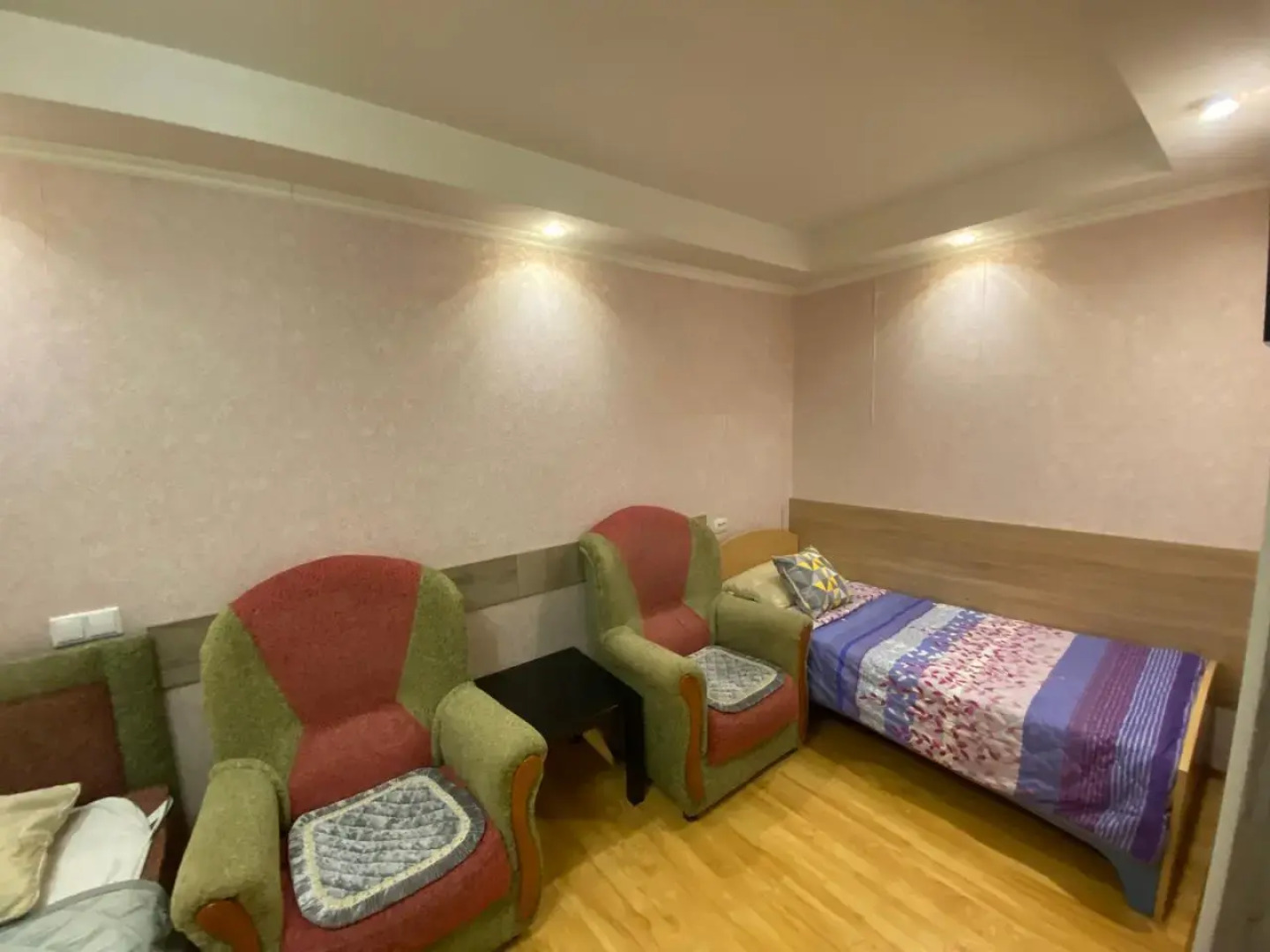 Апартаменты с 1 комнатой и балконом (КВАРТИРА51)