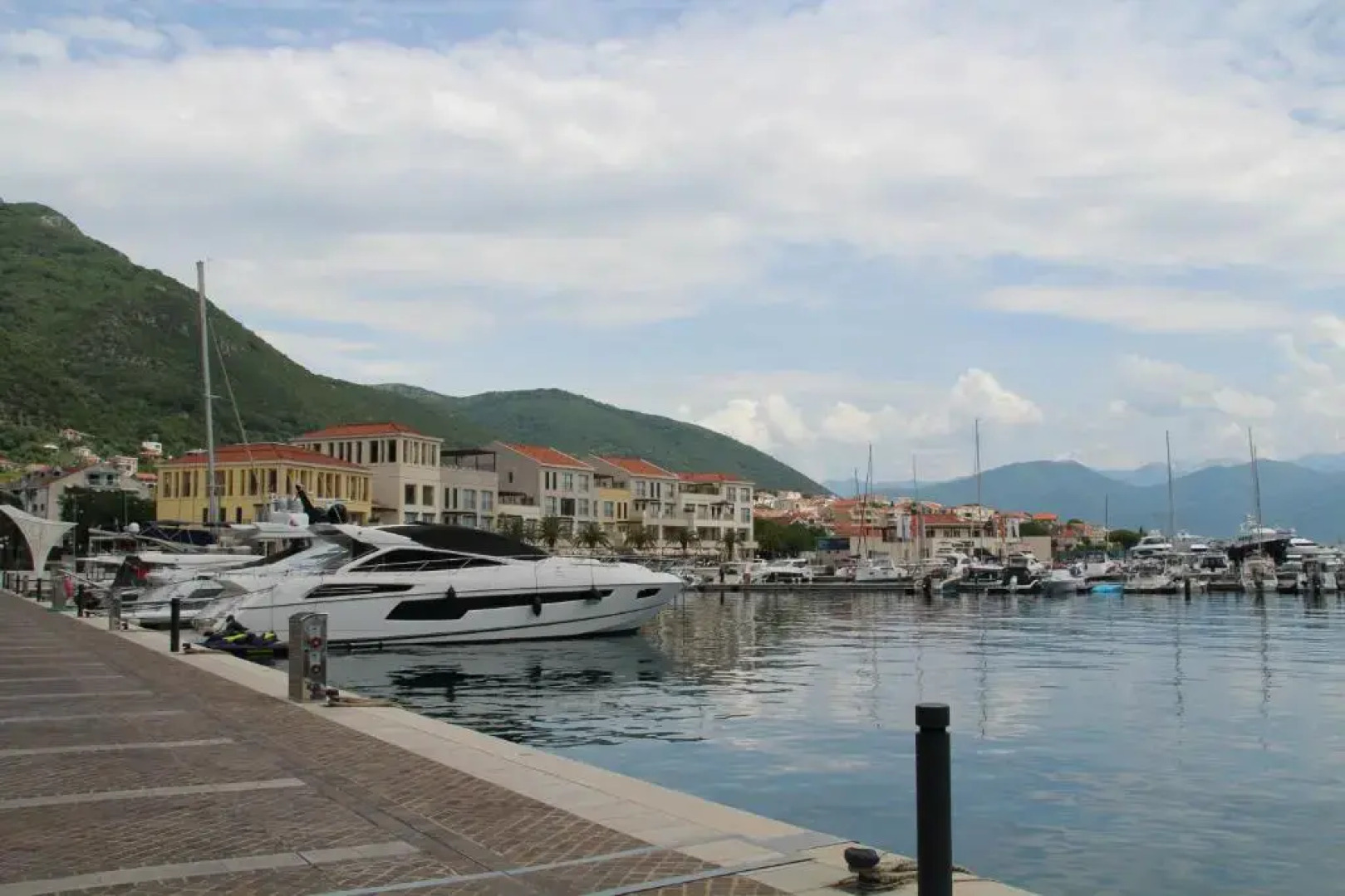 Апартаменты Luna PortoNovi