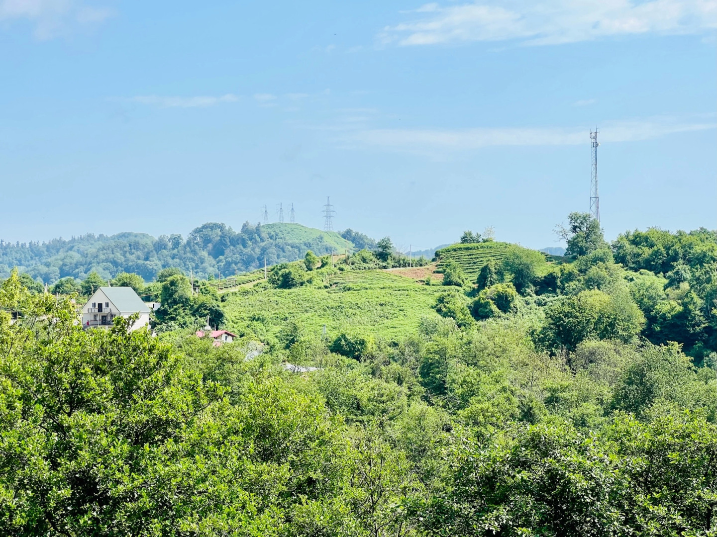 Гостевой дом Солнечная долина коттеджи Гости-24