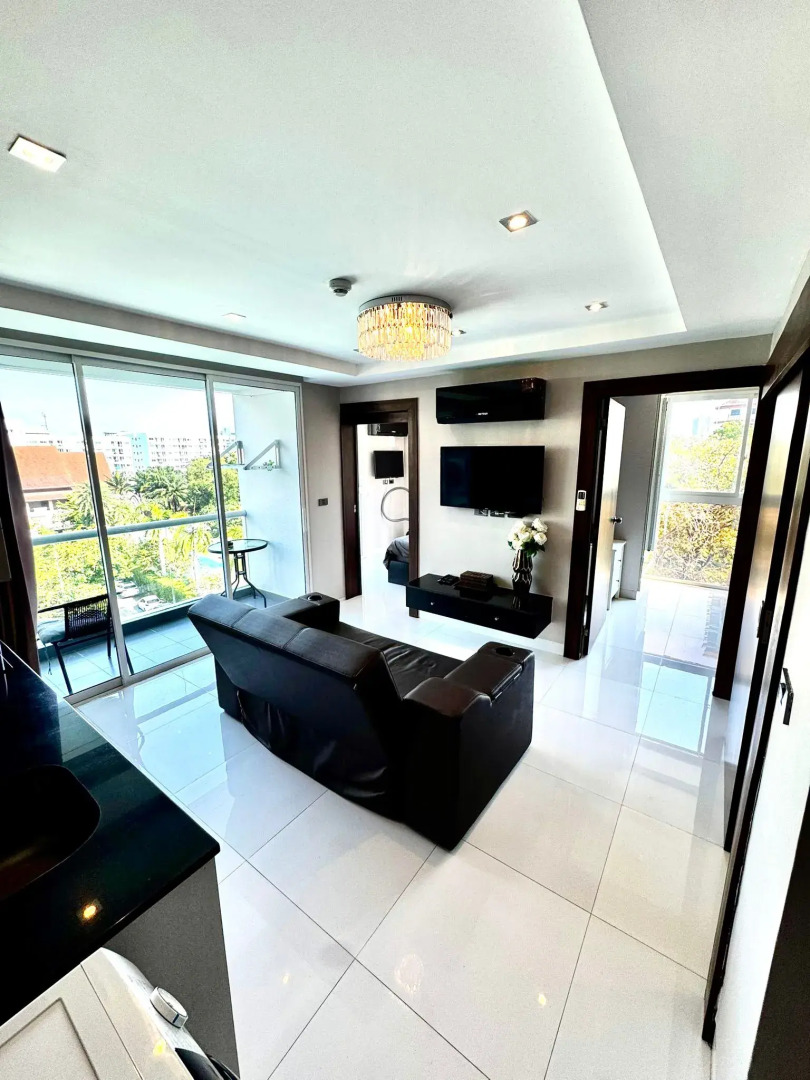 Апартаменты Serenity Wongamat