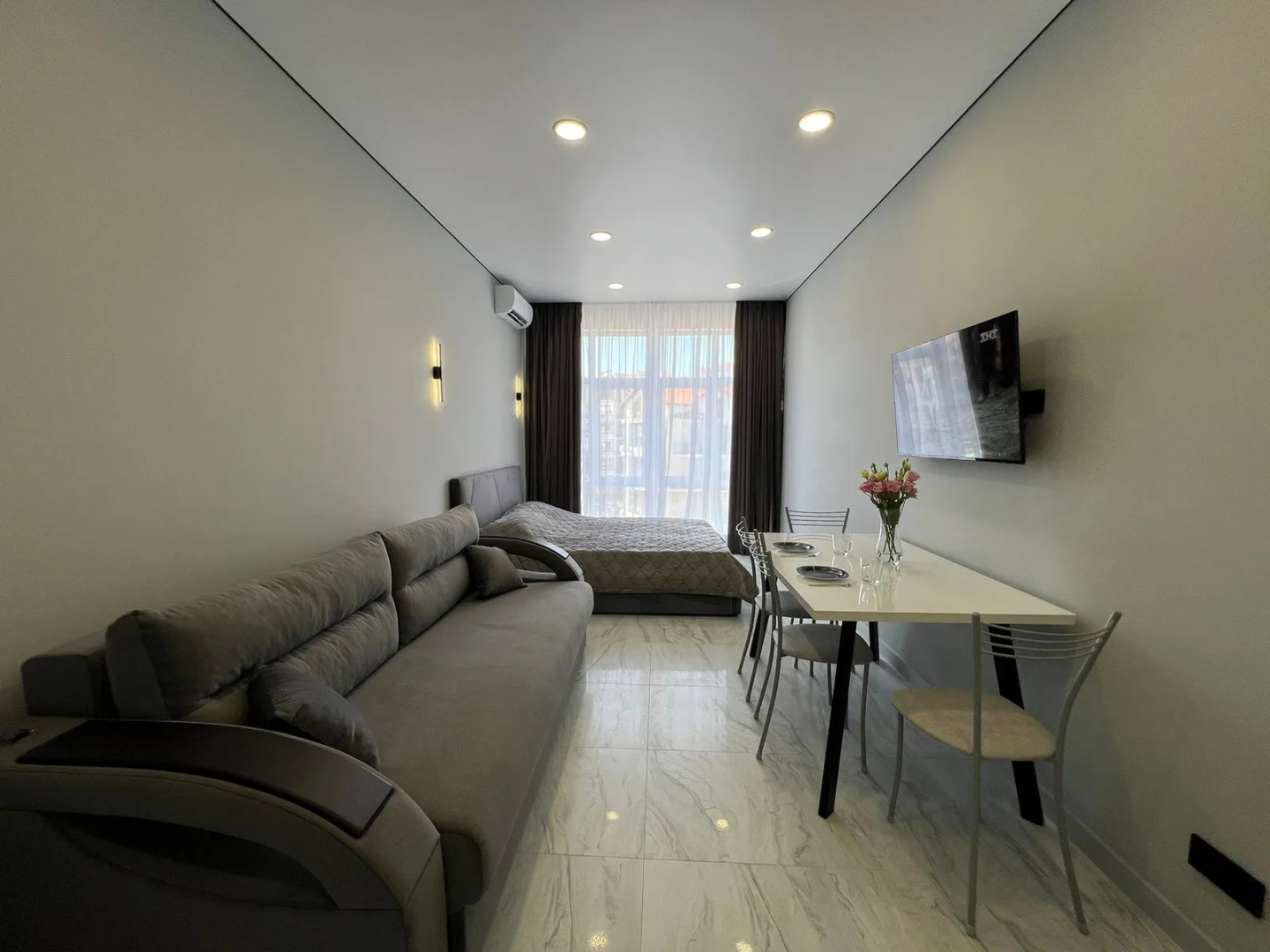 Квартира милая студия на 4х