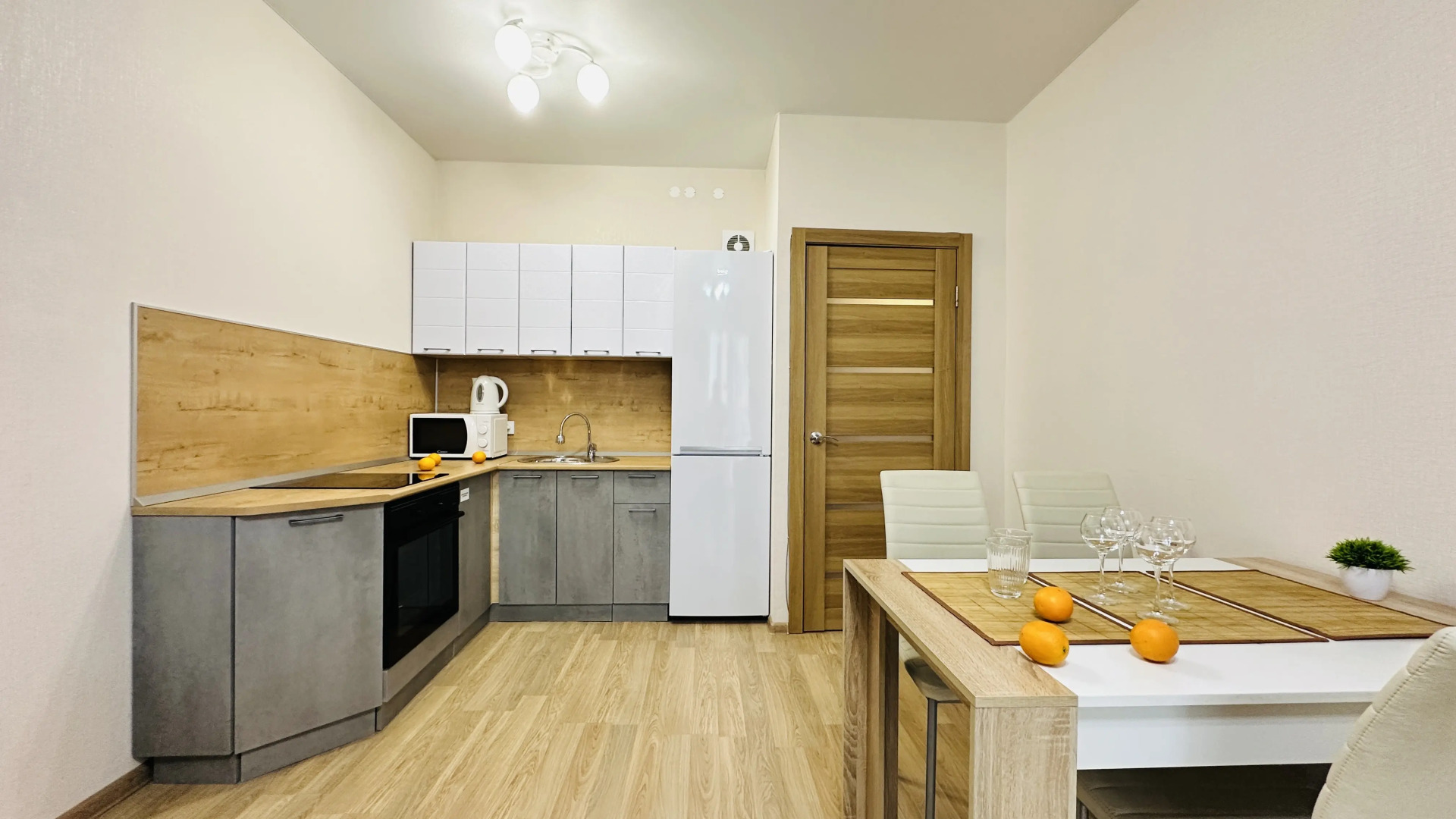 Квартира Уютная Евро-двухкомнатная у Набережной