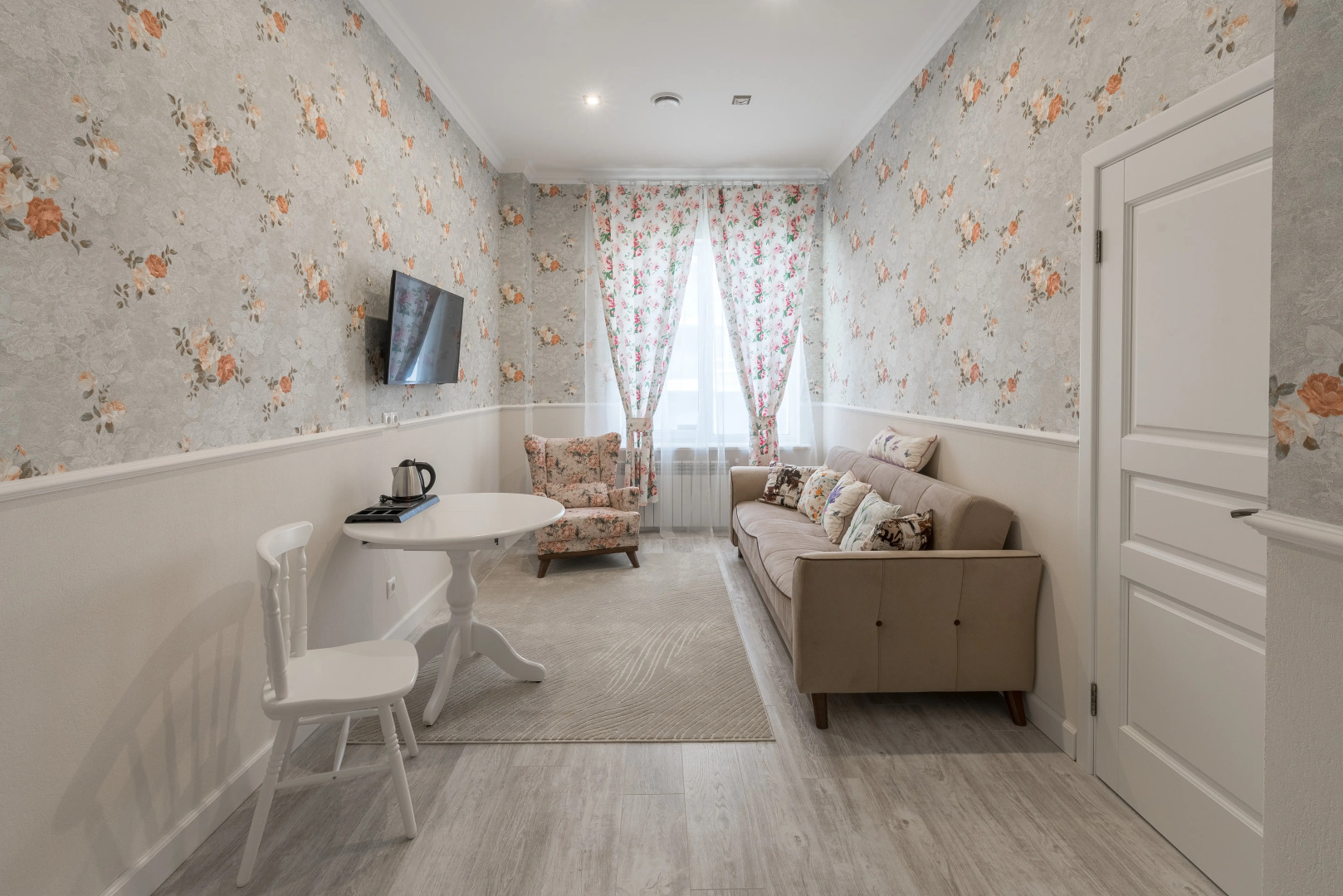 Отель Welcome House