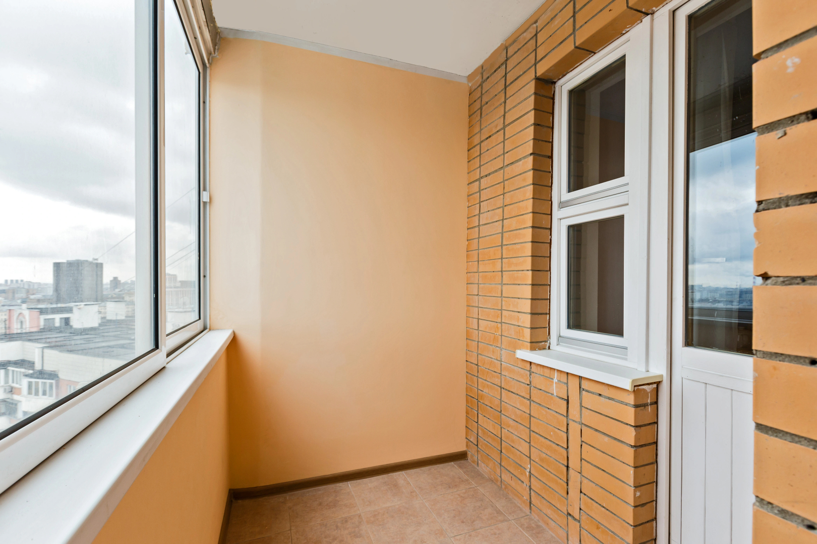 View point apartment on 19 floor 5 minutes walk to Krasnoselskaya metro