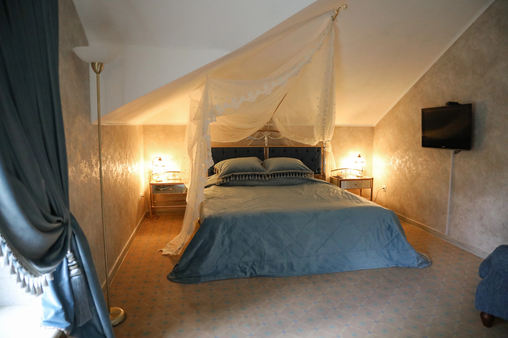 Отель Екатеринин Двор