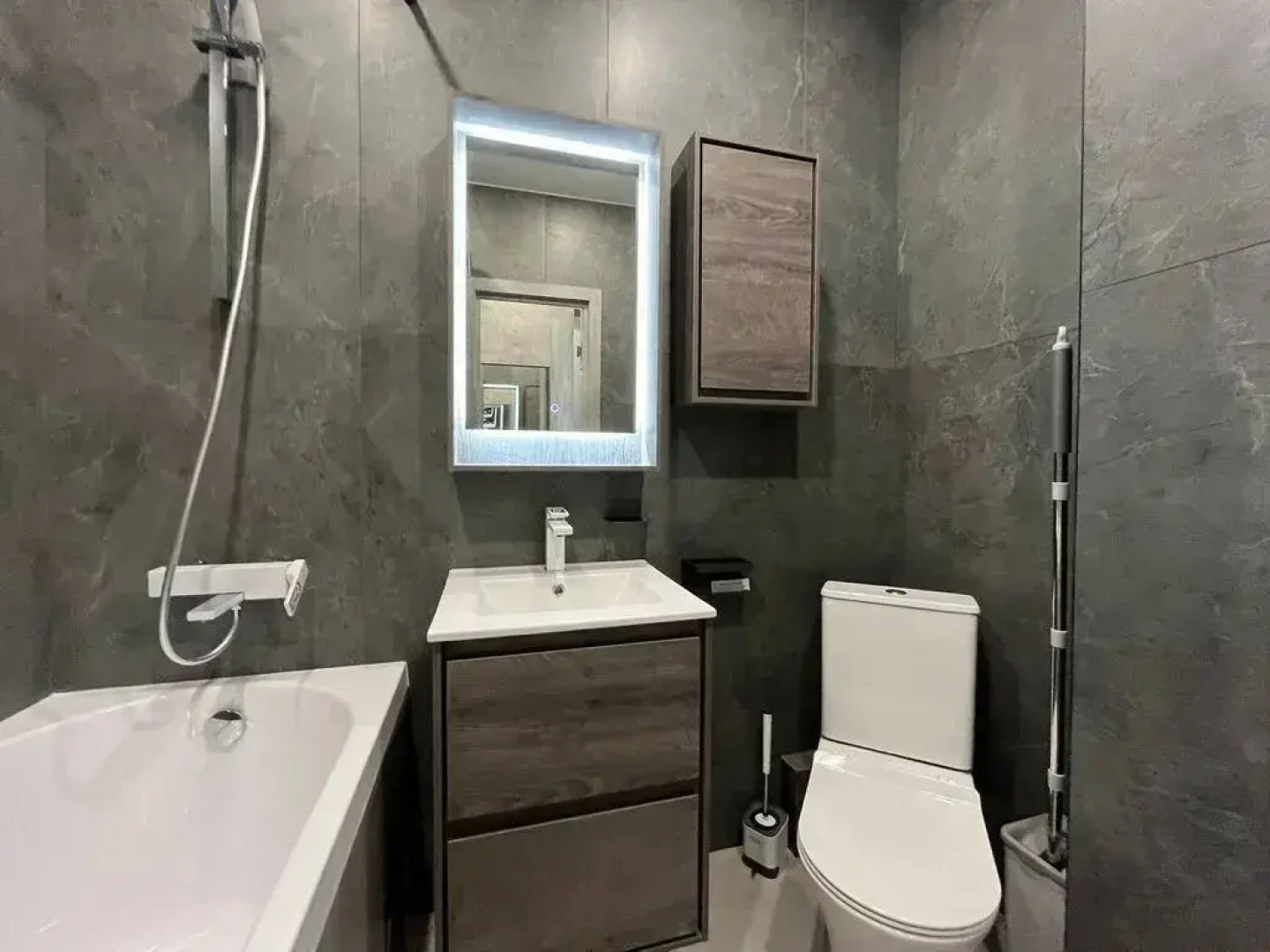 Квартира Дизайнерская Студия Люкс