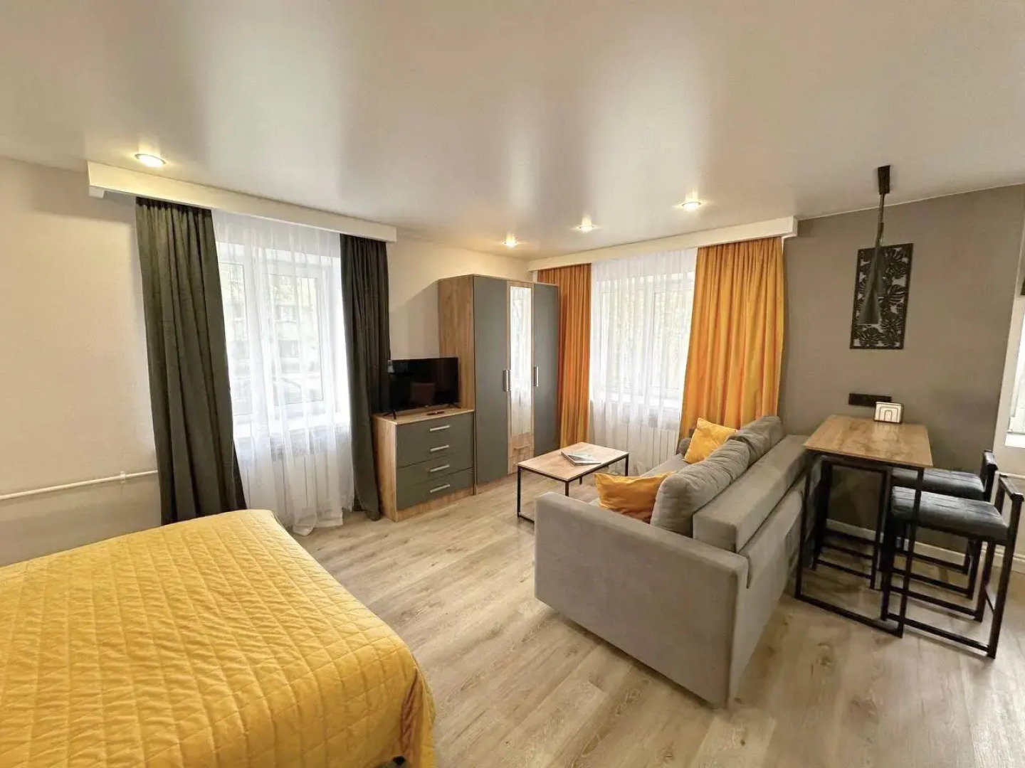 Квартира Квартира-студия в стиле лофт в центре