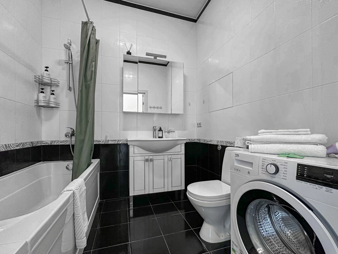 Апартаменты Комфортные светлые апартаменты у метро Беломорская