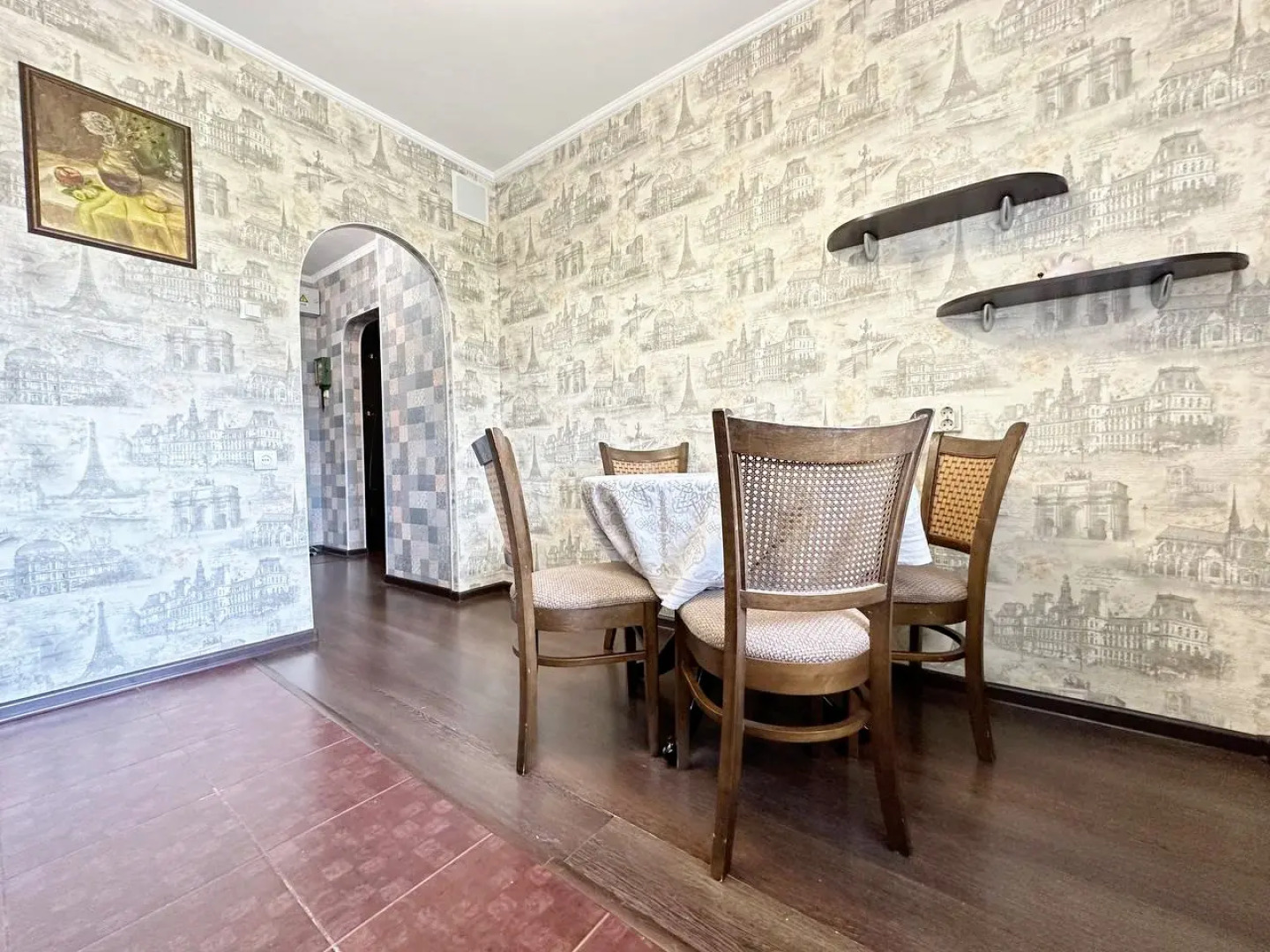 Квартира Двухкомнатная с балконом на Притомском