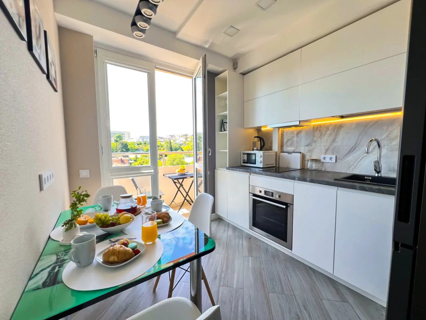 Квартира Двухкомнатная